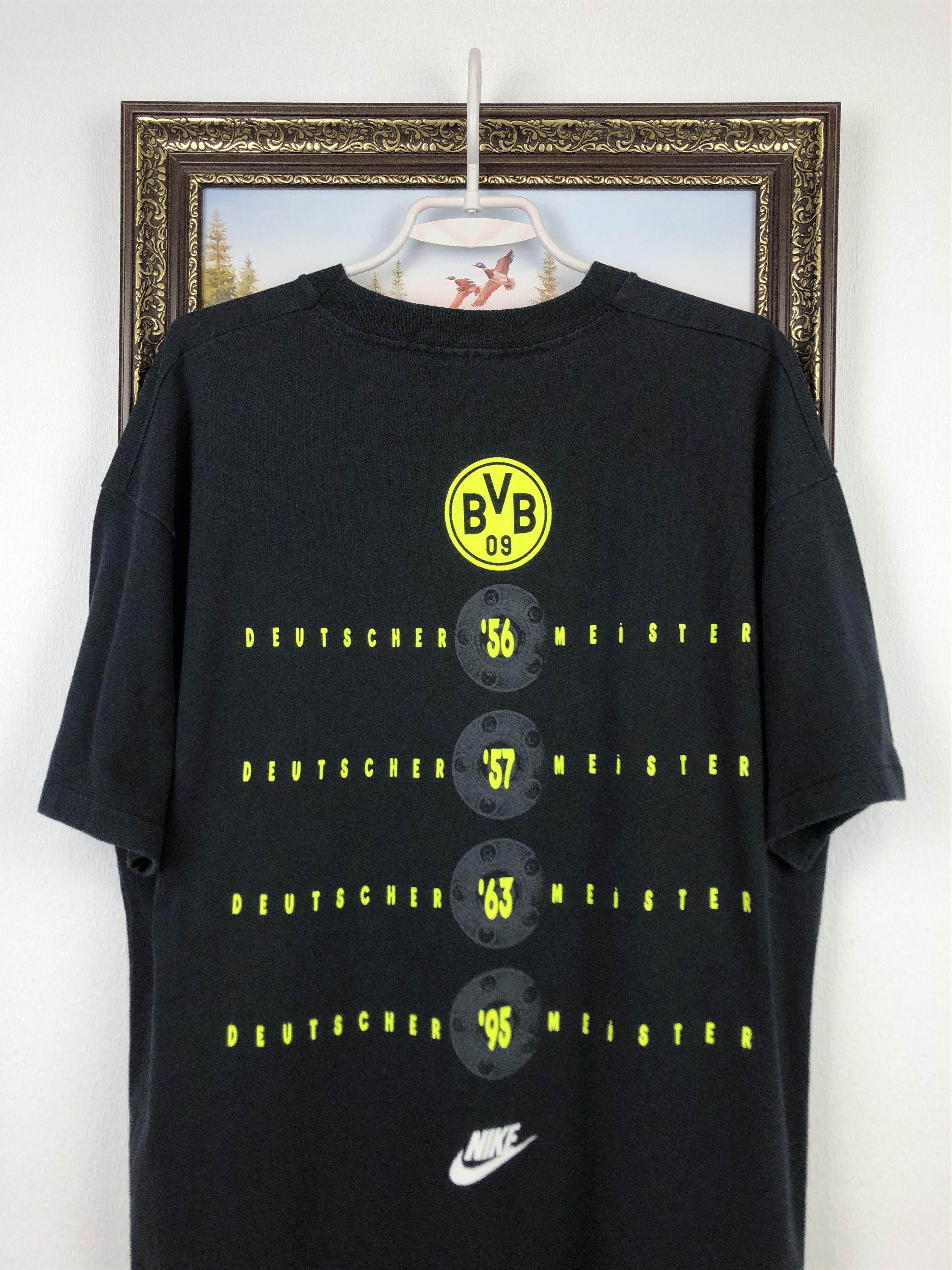 Nike Vintage Nike Deutscher Meister Borussia Dortmund Shirt Tee Size US XL / EU 56 / 4 - 8 Thumbnail
