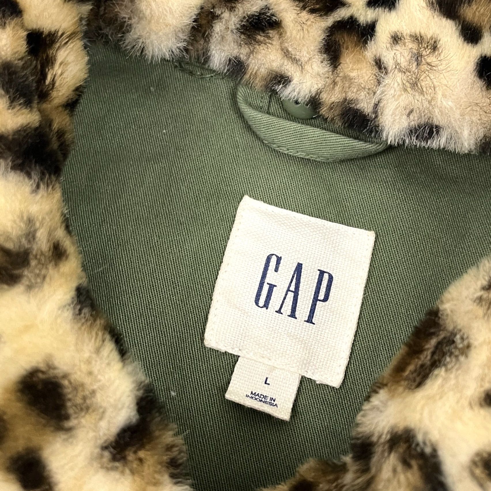 Gap GAP Jacket Womens L Green Army Military Faux Cheetah Trim Collar Utility Epaulet Jacket Size L / US 10 / IT 46 - 3 Thumbnail