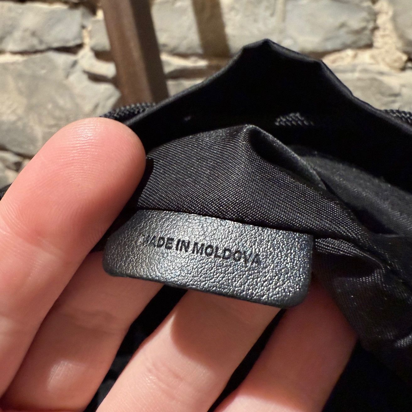 Burberry Burberry Black Nylon Phoebe Drawstring Mini Bucket Pouch Size ONE SIZE - 12 Thumbnail