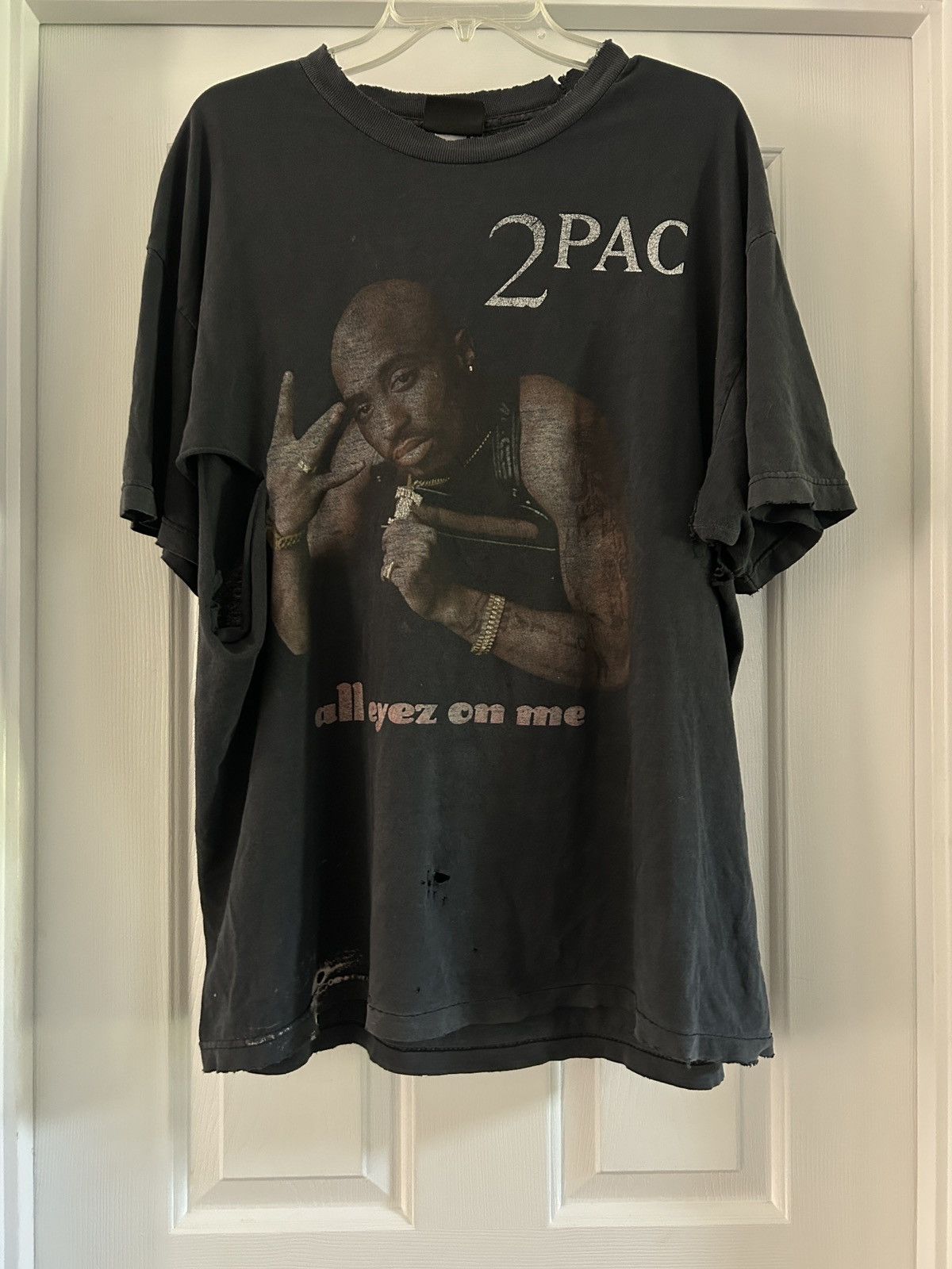 Vintage 2005 All Eyez On Me album tee Size US L / EU 52-54 / 3 - 1 Thumbnail