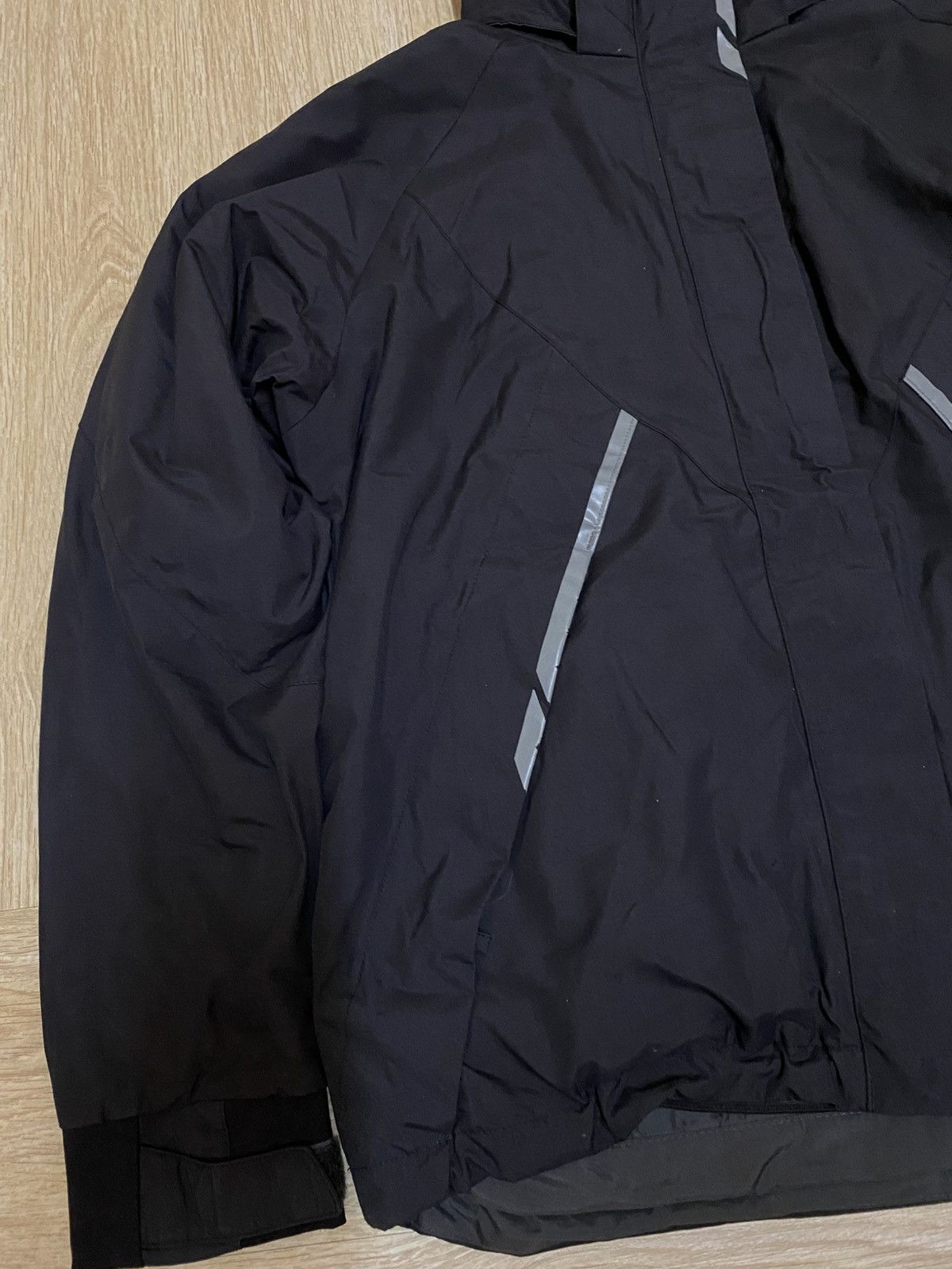 Japanese Brand Shimano thermal retentive strv9 fishing gear jacket Size US M / EU 48-50 / 2 - 4 Thumbnail