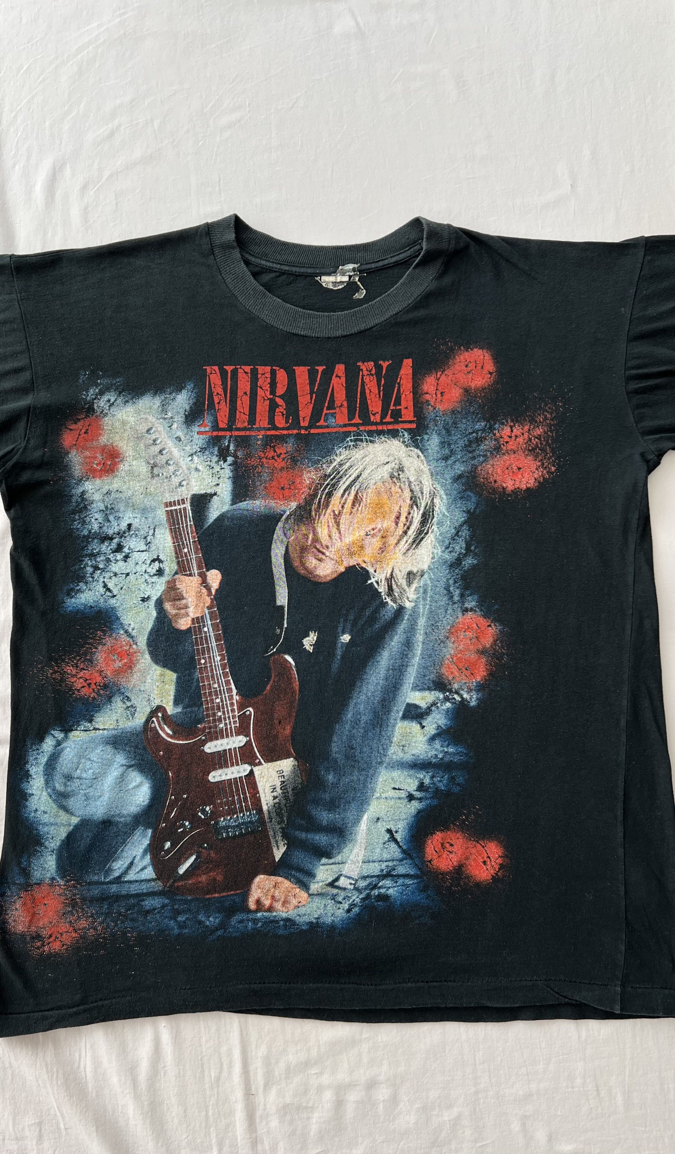 Band Tees Vintage 90s Nirvana Kurt Cobain Grunge Is Dead Boot T-shirt Size US XL / EU 56 / 4 - 4 Thumbnail