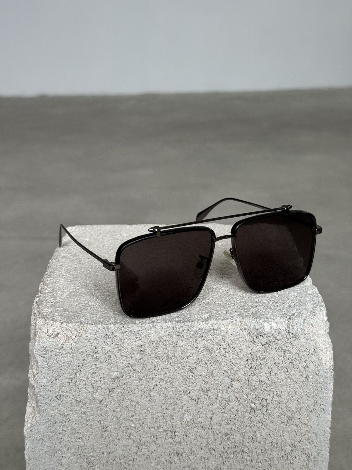 Alexander McQueen Alexander McQueen Iconic Aviator Glasses Size ONE SIZE - 1 Thumbnail