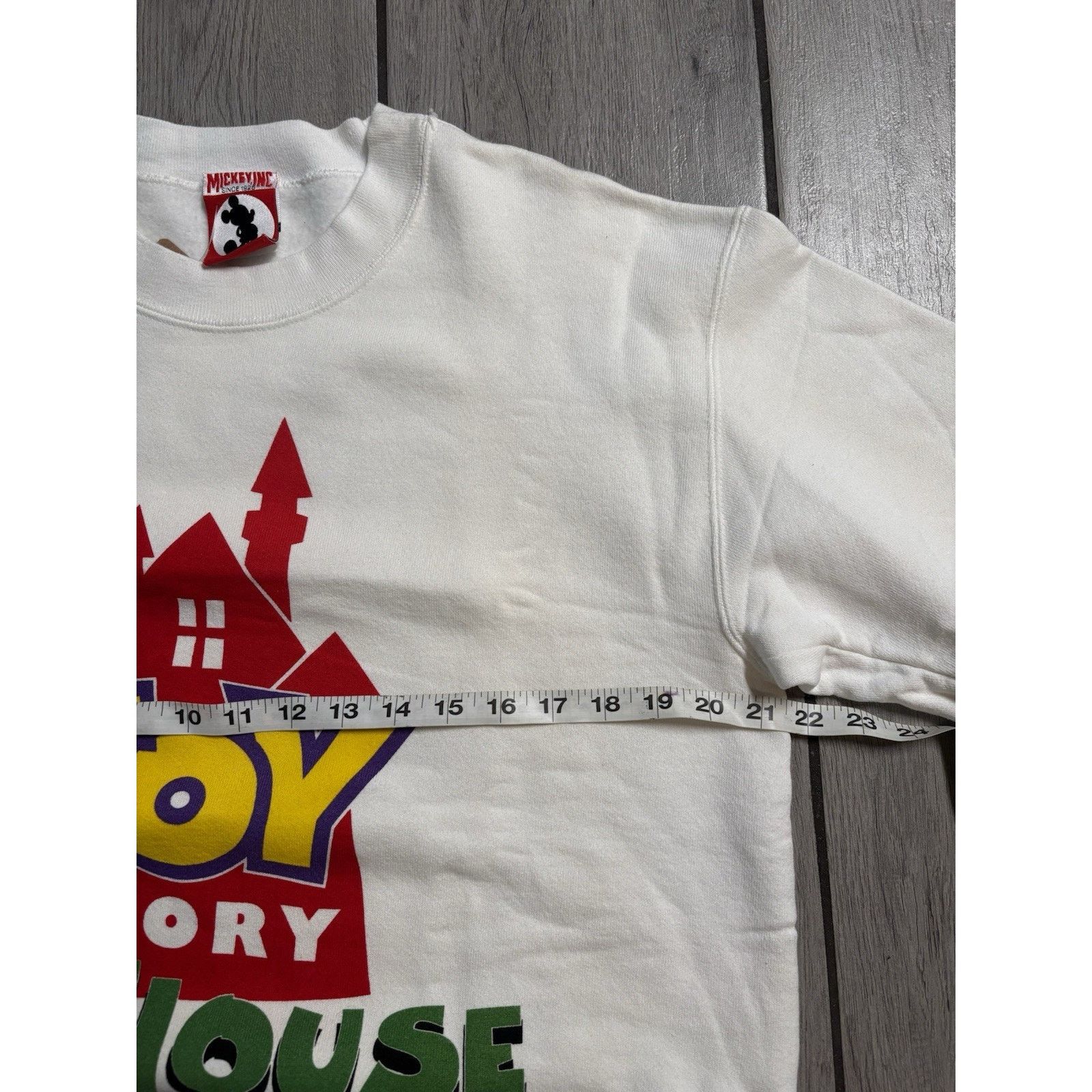 Vintage Vintage Toy Story Funhouse Crewneck Rare DLAND Attraction Size US S / EU 44-46 / 1 - 6 Thumbnail