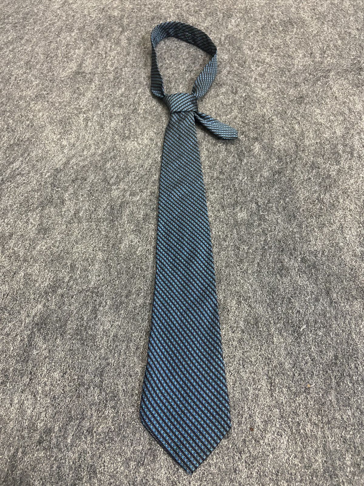The Tie Bar × Vintage Vintage tie NICOLA FERRI italian brand Size ONE SIZE - 1 Thumbnail