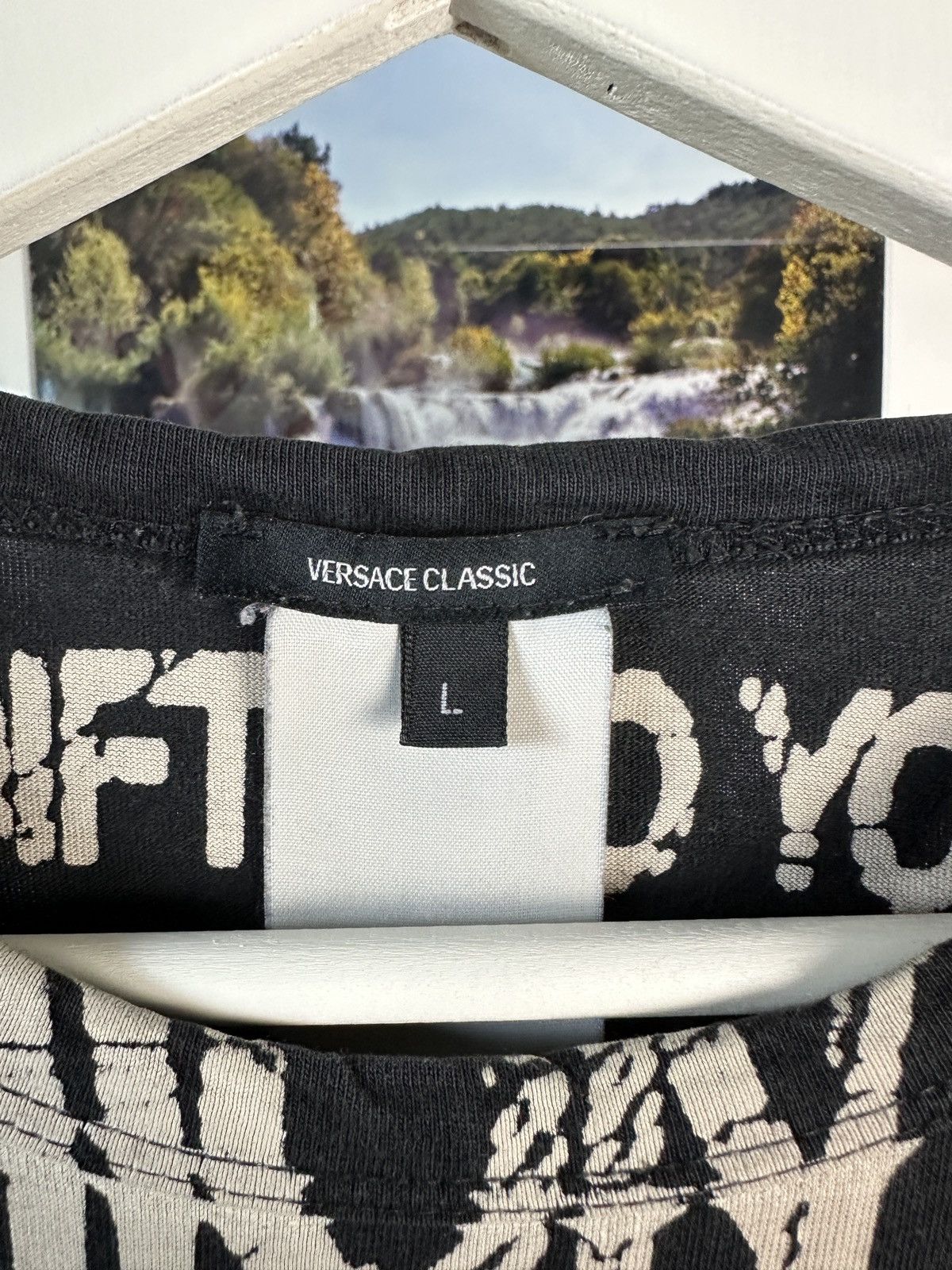 Versace Versace Classic All Over Text Print T-Shirt Black Size US L / EU 52-54 / 3 - 4 Thumbnail