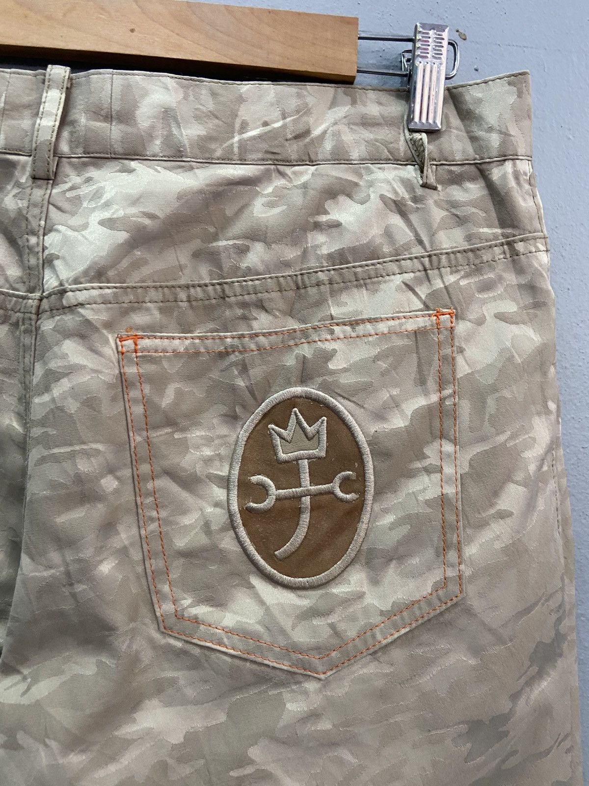 Jean Charles De Castelbajac CASTELBAJAC CAMOUFLAGE STYLE TROUSERS PANTS Size US 32 / EU 48 - 8 Thumbnail