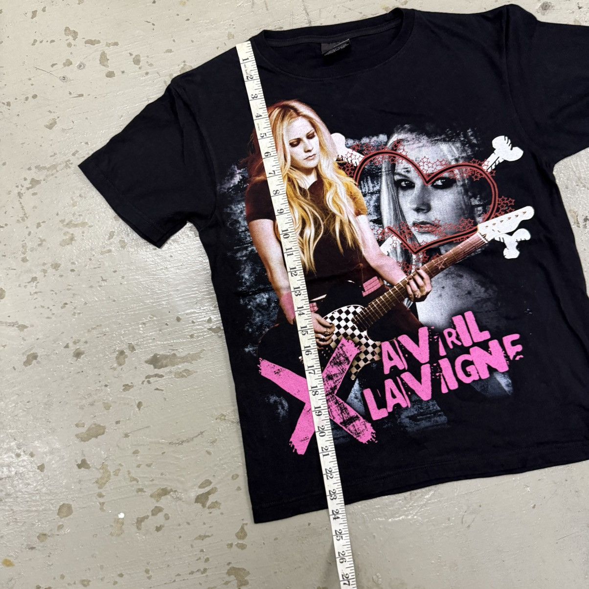 Vintage Vintage 2000s Avril Lavigne T-shirt Size US S / EU 44-46 / 1 - 6 Thumbnail