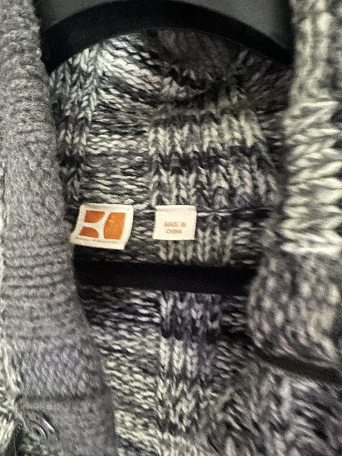Hugo Boss 100% wool Full zip Hugo Boss Sweater XXL (see pics) Size US XXL / EU 58 / 5 - 4 Thumbnail
