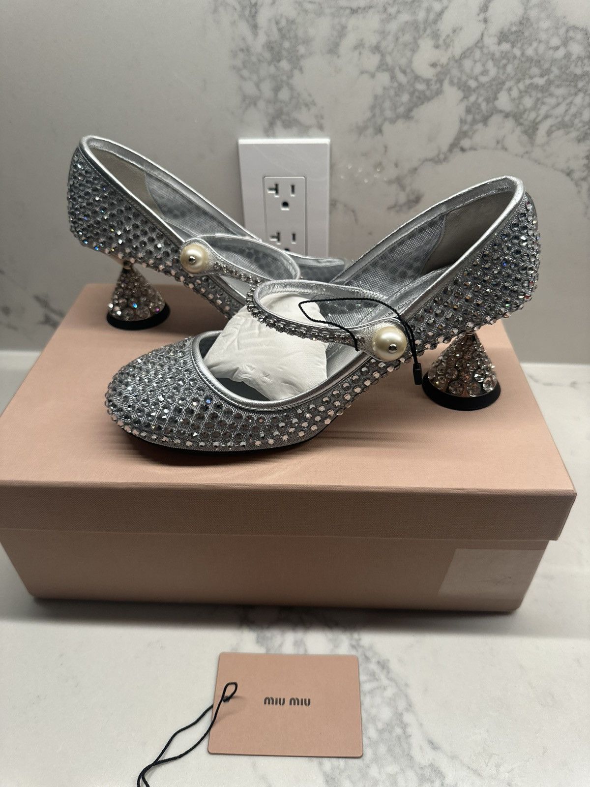 Miu Miu Miu Miu D'Orsay Pumps Size US 5.5 / IT 35.5 - 1 Thumbnail