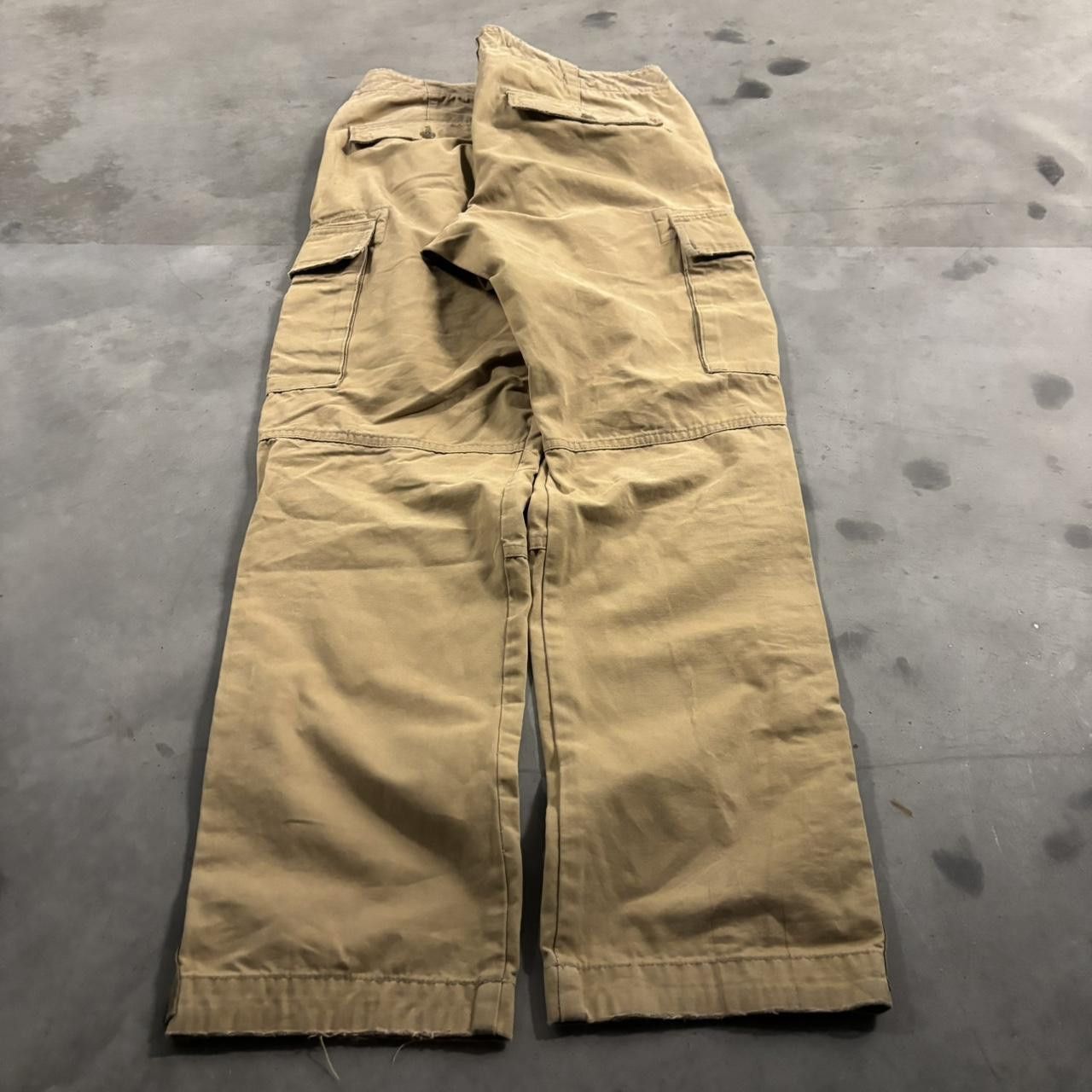 Abercrombie & Fitch Crazy Vintage Y2K/2000s Grunge Tan Abercrombie & Fitch Cargo Pants! 31x30 Size US 31 - 4 Thumbnail