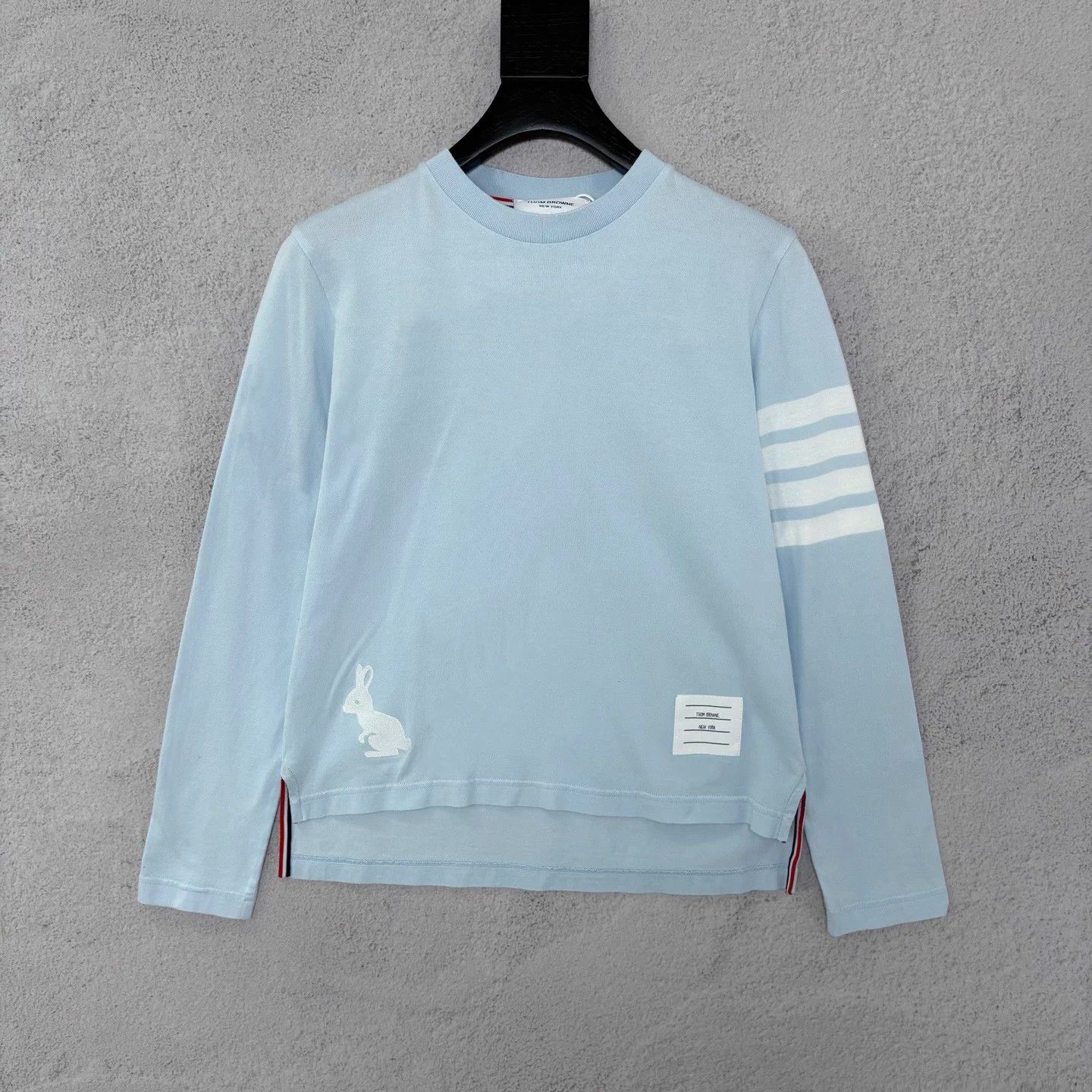 Thom Browne TB SS24 4-Bar Pique Rabbit Sausage Embro Crewneck LS Tee Size XS / US 0-2 / IT 36-38 - 1 Thumbnail
