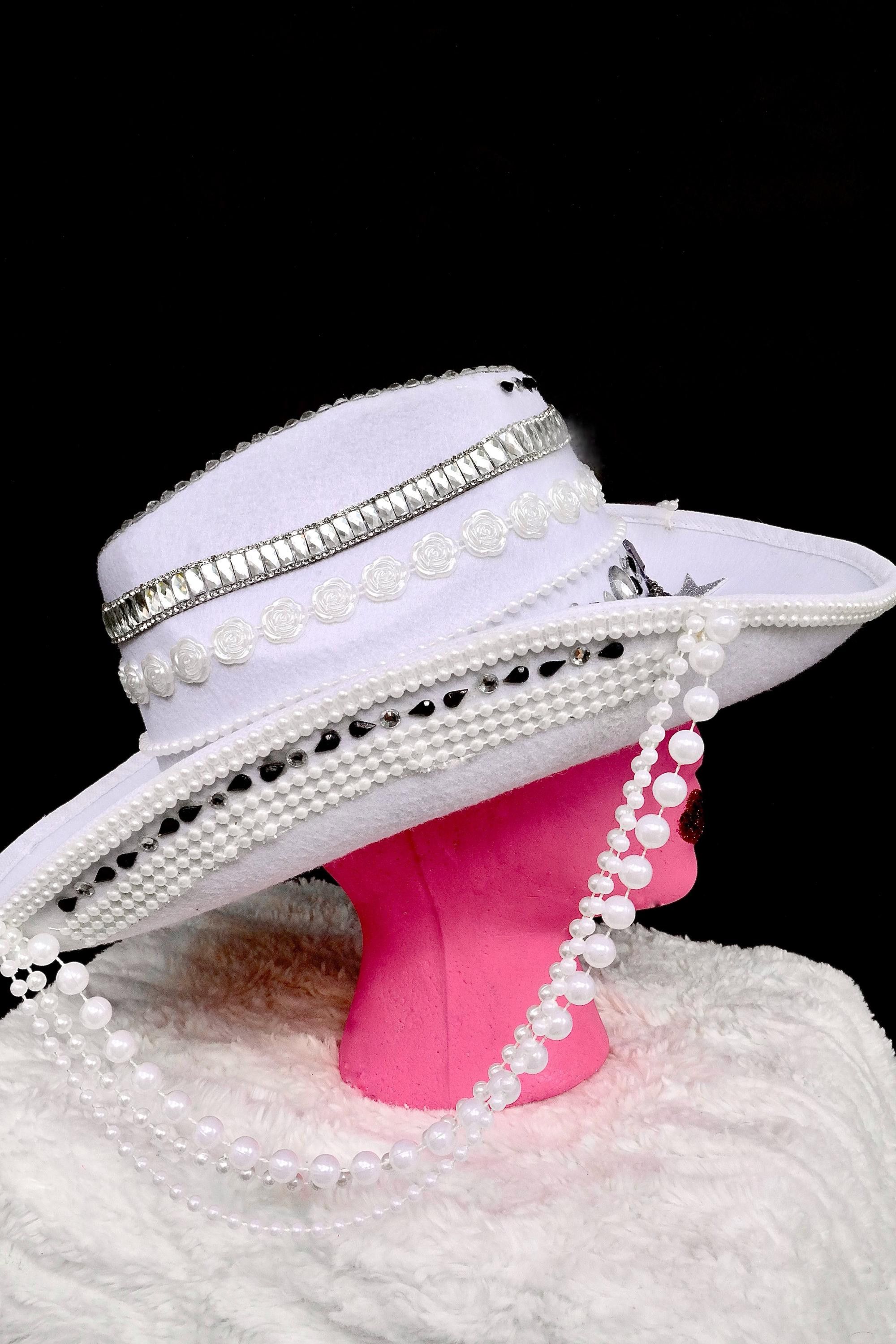 Handmade Classy Silver Cowgirl Hat Size ONE SIZE - 2 Thumbnail
