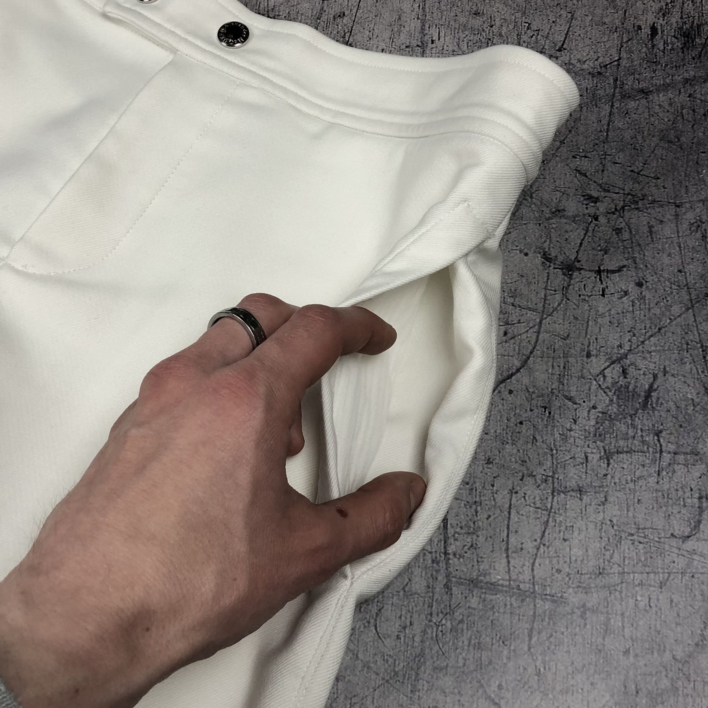 Alexander McQueen Alexander McQueen Fitted Jodhpur Trousers Jogger Pants Size US 32 / EU 48 - 8 Thumbnail