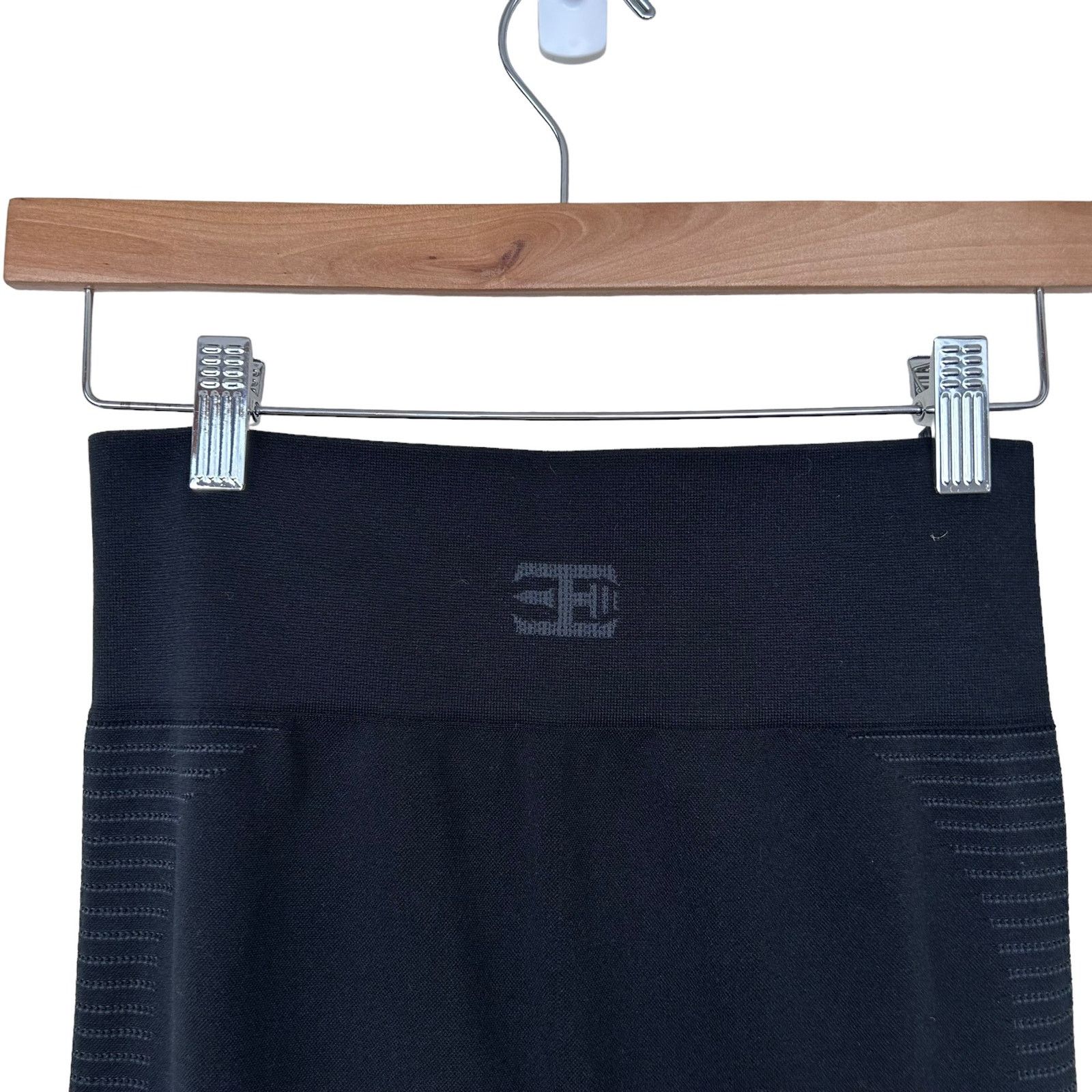 Other Engineered Life Black Seamless Leggings Sz M Size 30" / US 8 / IT 44 - 4 Thumbnail