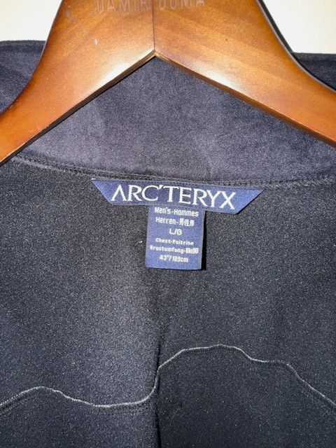 Arc'teryx BNWT Arc'teryx 2004 Sigma AR Size US L / EU 52-54 / 3 - 4 Thumbnail