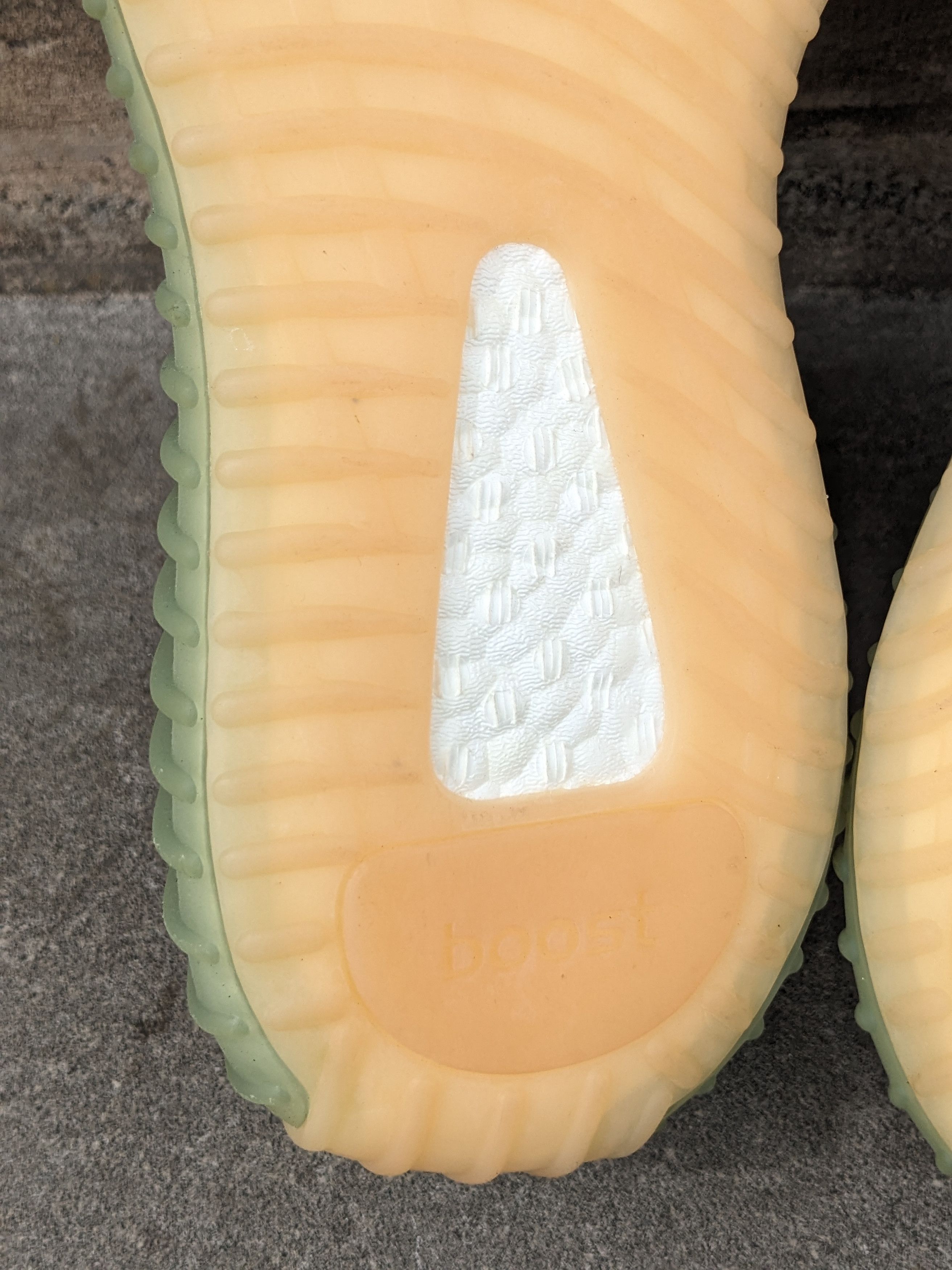 Adidas × Kanye West Adidas Yeezy Boost 350 V2 Desert Sage Size 10.5 Men’s FX9035 Size US 10.5 / EU 43-44 - 11 Thumbnail