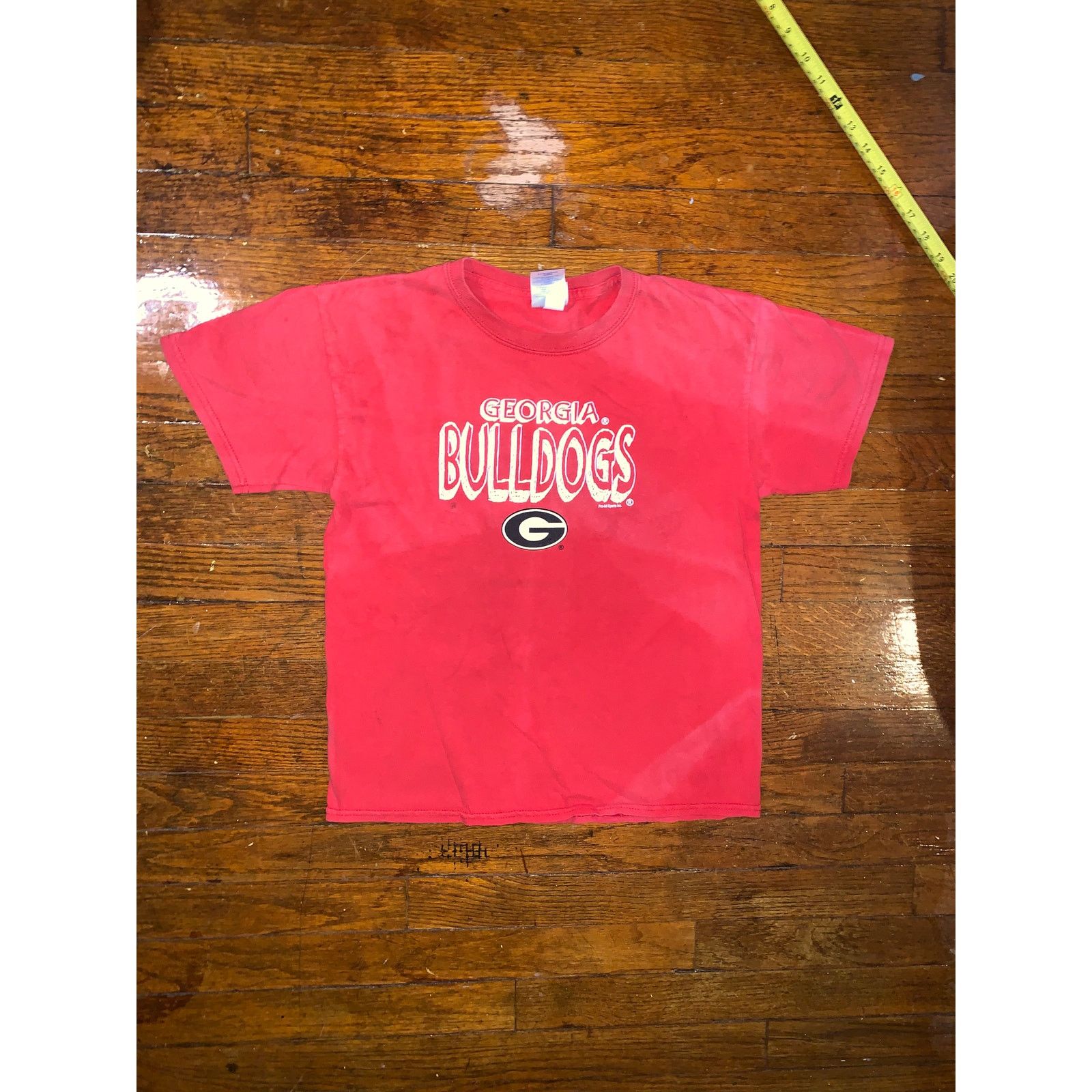 NCAA UGA Georgia Bulldogs T Shirt Medium Red Faded Y2K Baby Tee Size M / US 6-8 / IT 42-44 - 1 Thumbnail