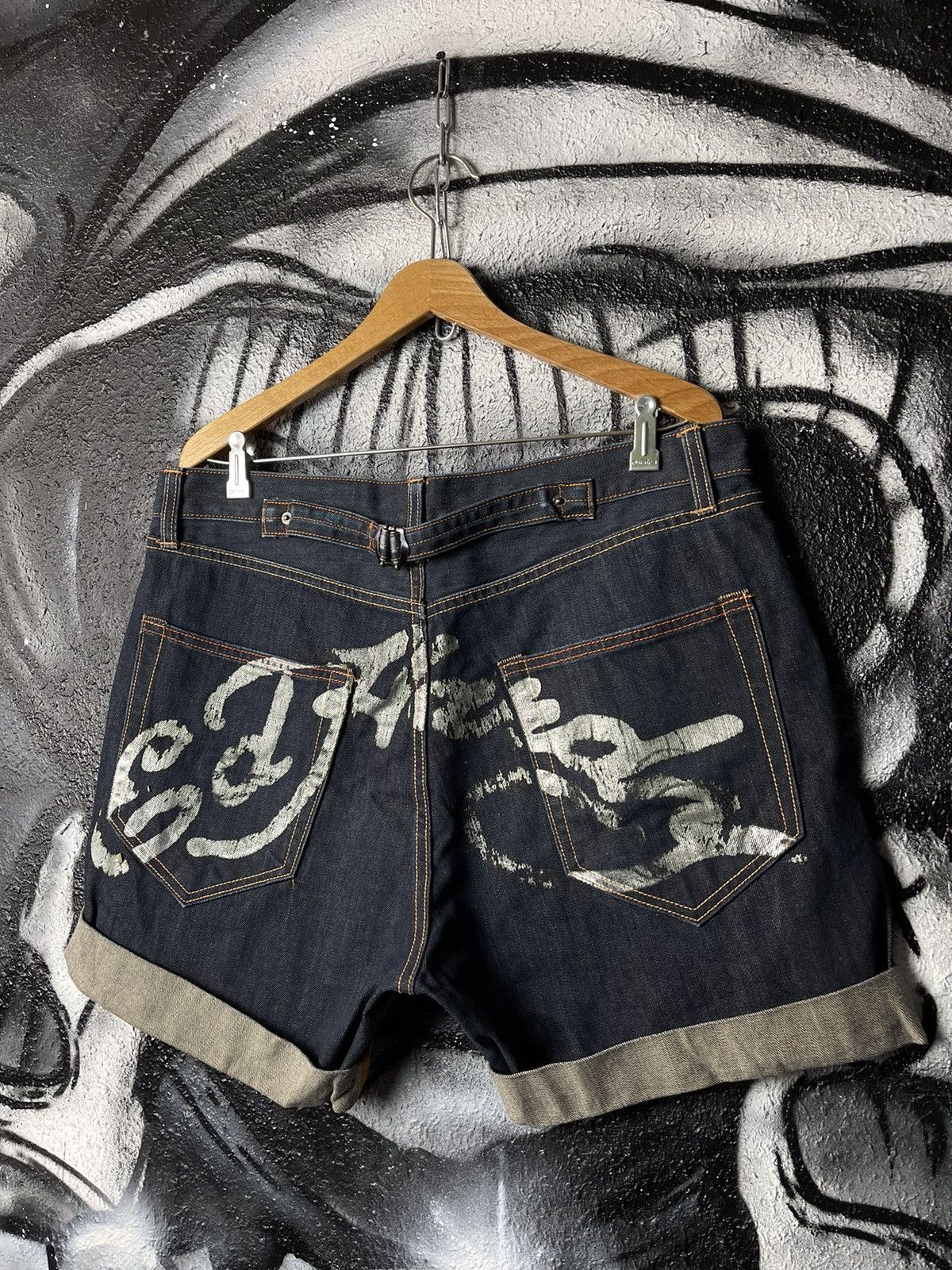 Ed Hardy Ed Hardy by Christian Audigier Jeans Shorts Size 36 Size US 36 / EU 52 - 1 Thumbnail
