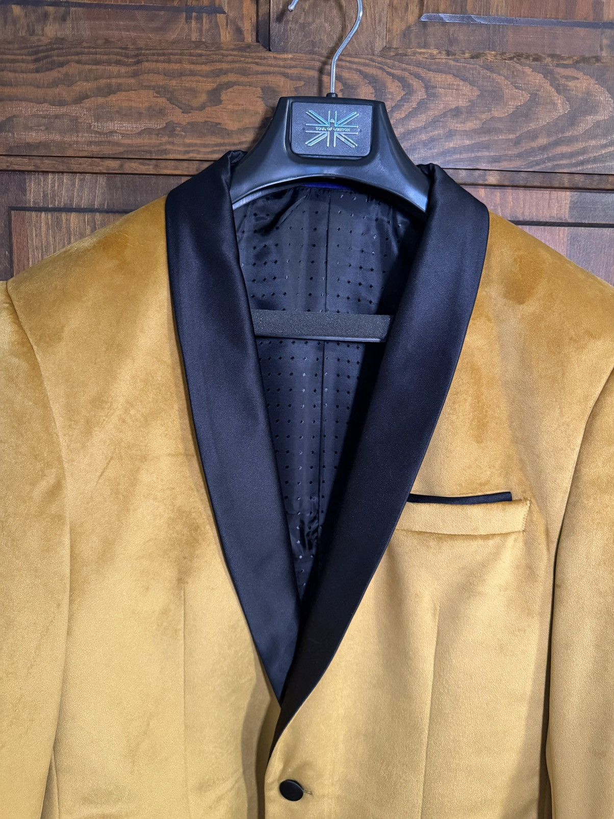 Other Golden Velvet Tuxedo Blazer Size 36R - 3 Thumbnail