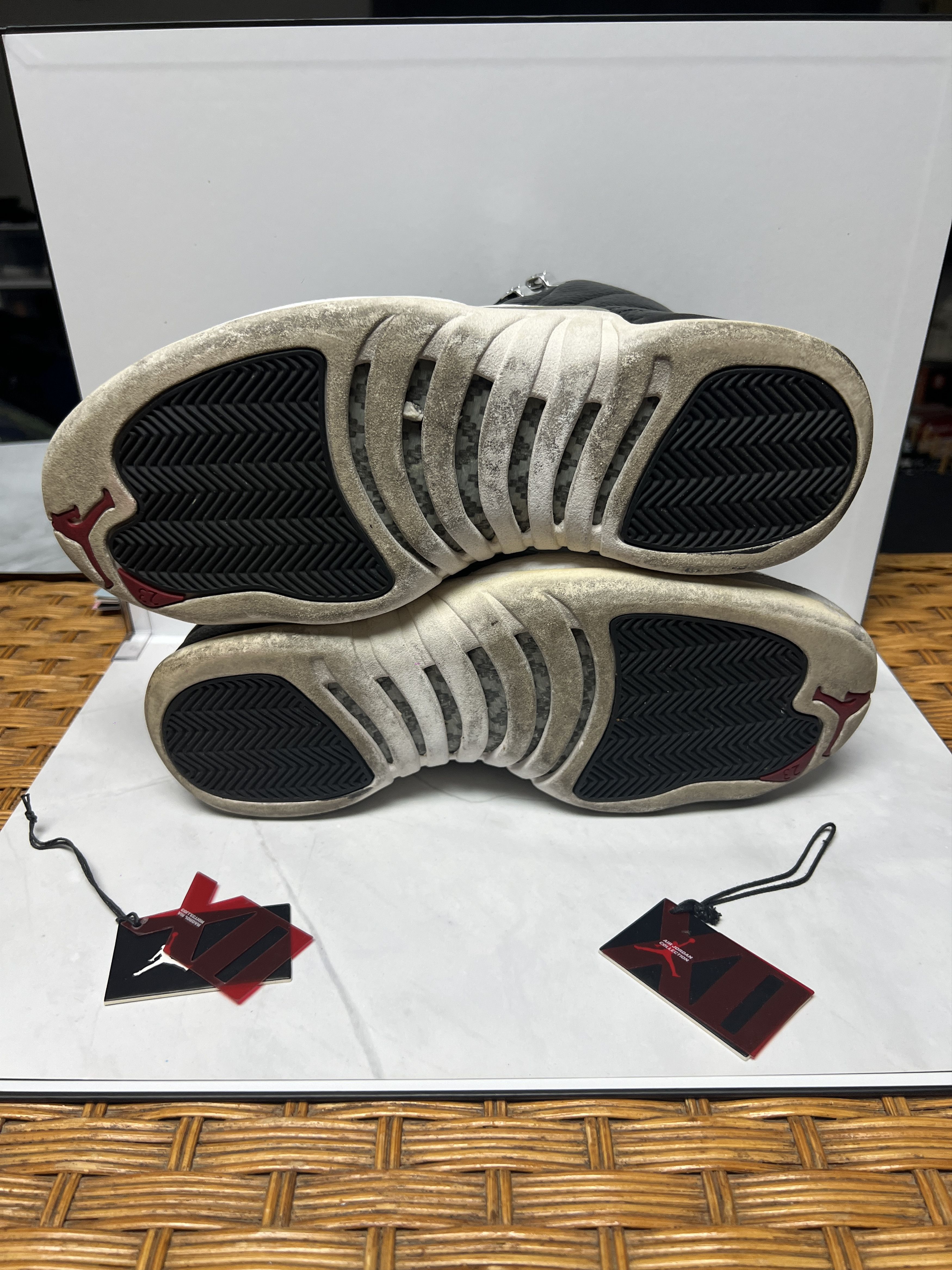 Jordan Brand Air Jordan 12 Playoffs (2012) Size US 9.5 / EU 42-43 - 5 Thumbnail