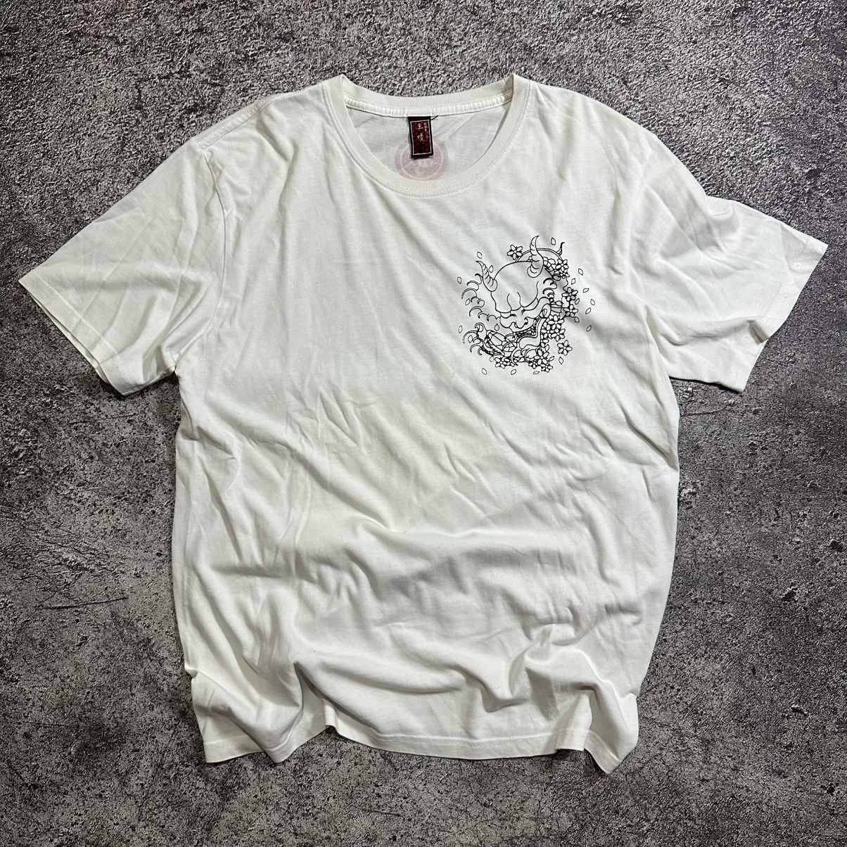 Beauty Beast TSHIRT BLANC ET ROUGE JAPANESE DEMONS Size US L / EU 52-54 / 3 - 4 Thumbnail