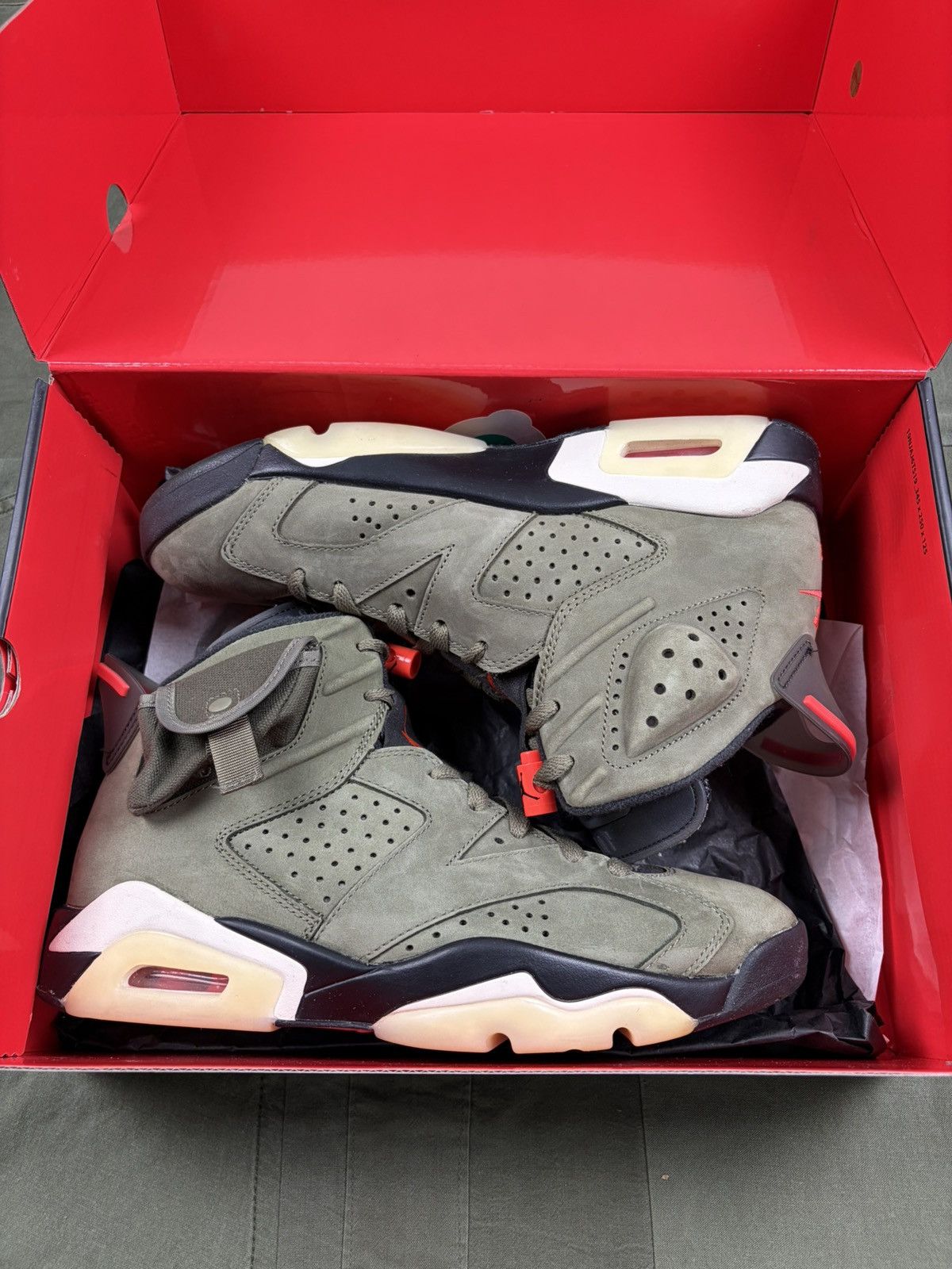 Jordan Brand Travis Scott Jordan 6 Size US 9 / EU 42 - 1 Thumbnail