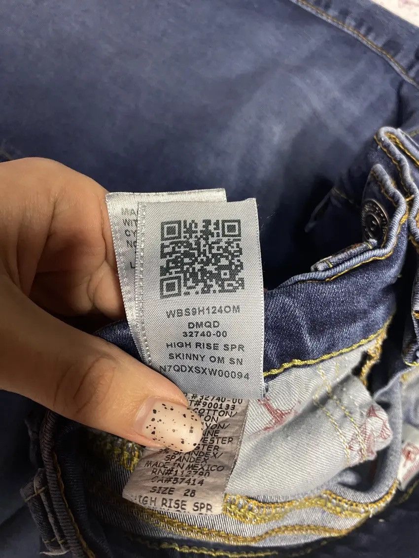 True Religion Women's skinny true religion jeans made in USA size 28 Size 28" / US 6 / IT 42 - 5 Thumbnail