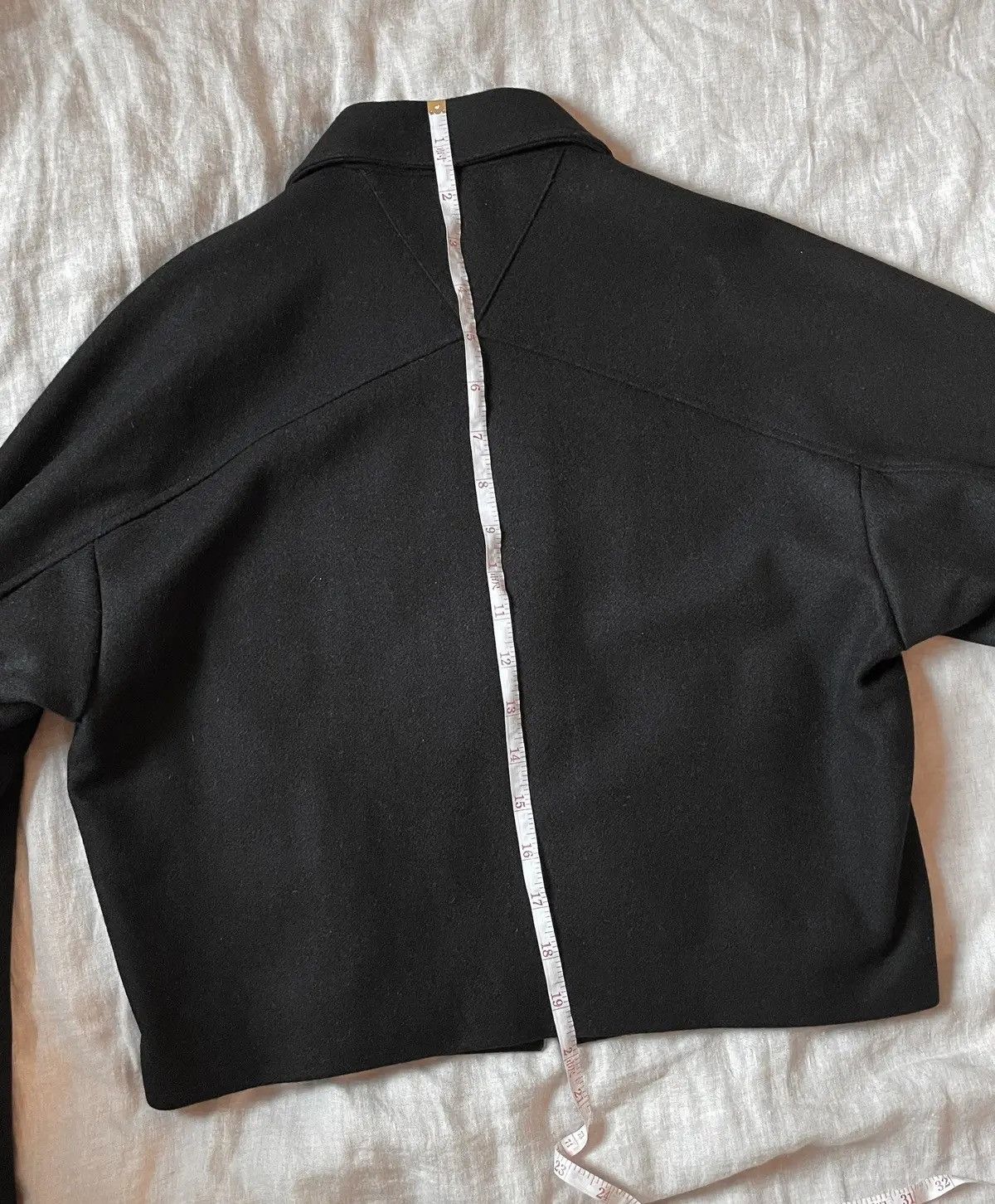 Bottega Veneta Black Crop Wool Jacket Size US M / EU 48-50 / 2 - 8 Thumbnail