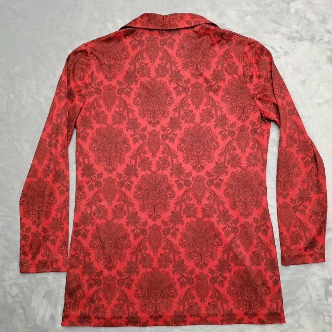 Vintage VINTAGE Lucky Tops Shirt Womens Medium Red Damask Print V Neck Disco Boho Mod 90s Size M / US 6-8 / IT 42-44 - 5 Thumbnail