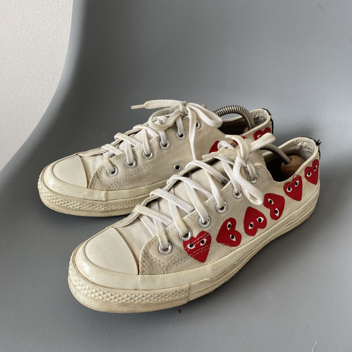 Comme des Garcons PLAY Vintage Play Comme Des Garçons Monogrammed y2k shoes Size US 7 / EU 40 - 3 Thumbnail