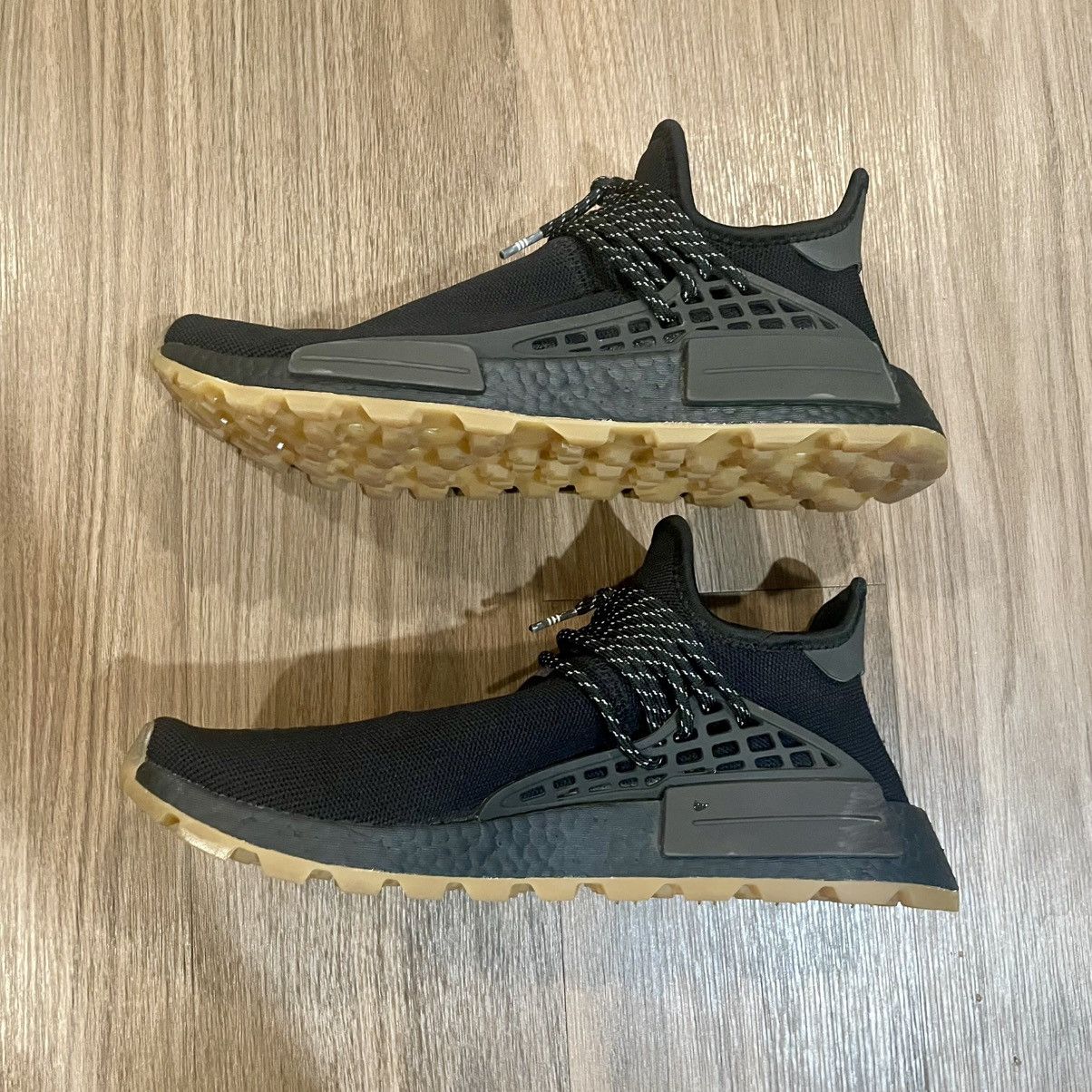 Adidas × Pharrell adidas NMD Hu Trail Size US 10 / EU 43 - 6 Thumbnail