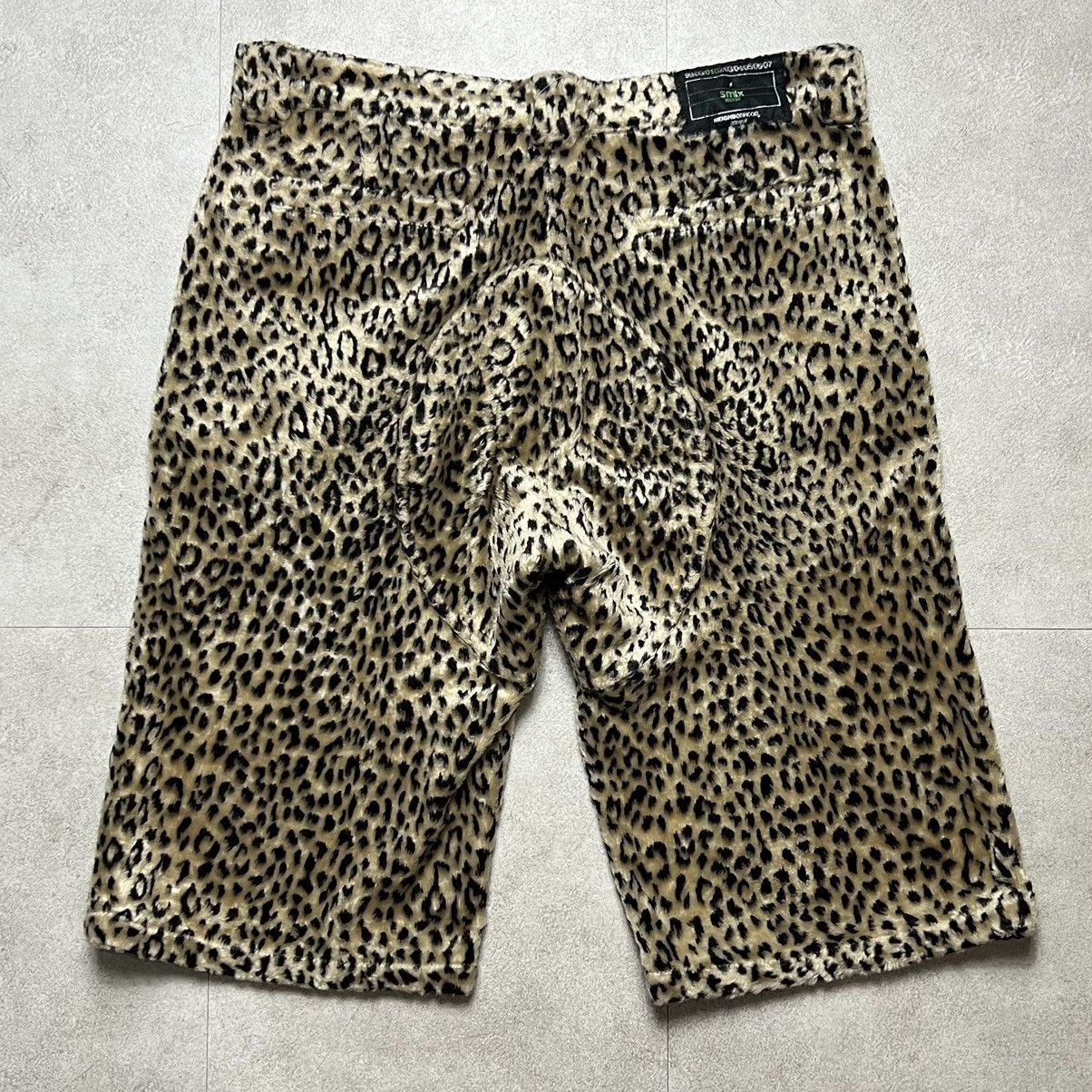 Neighborhood Neighborhood Leopard Fur Shorts Pants Size US 32 / EU 48 - 2 Thumbnail