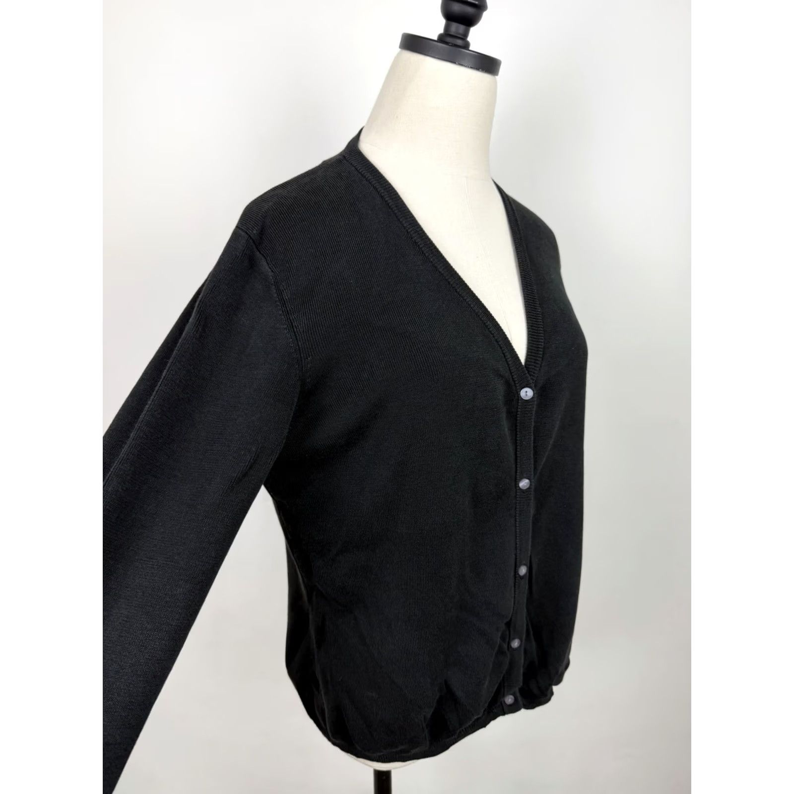 Ann Taylor VINTAGE Ann Taylor Cardigan Sweater Womens Large Black 90s Minimal Knit Silk Blend Lightweight Crew Neck Cardigan Womens Size L / US 10 / IT 46 - 5 Thumbnail