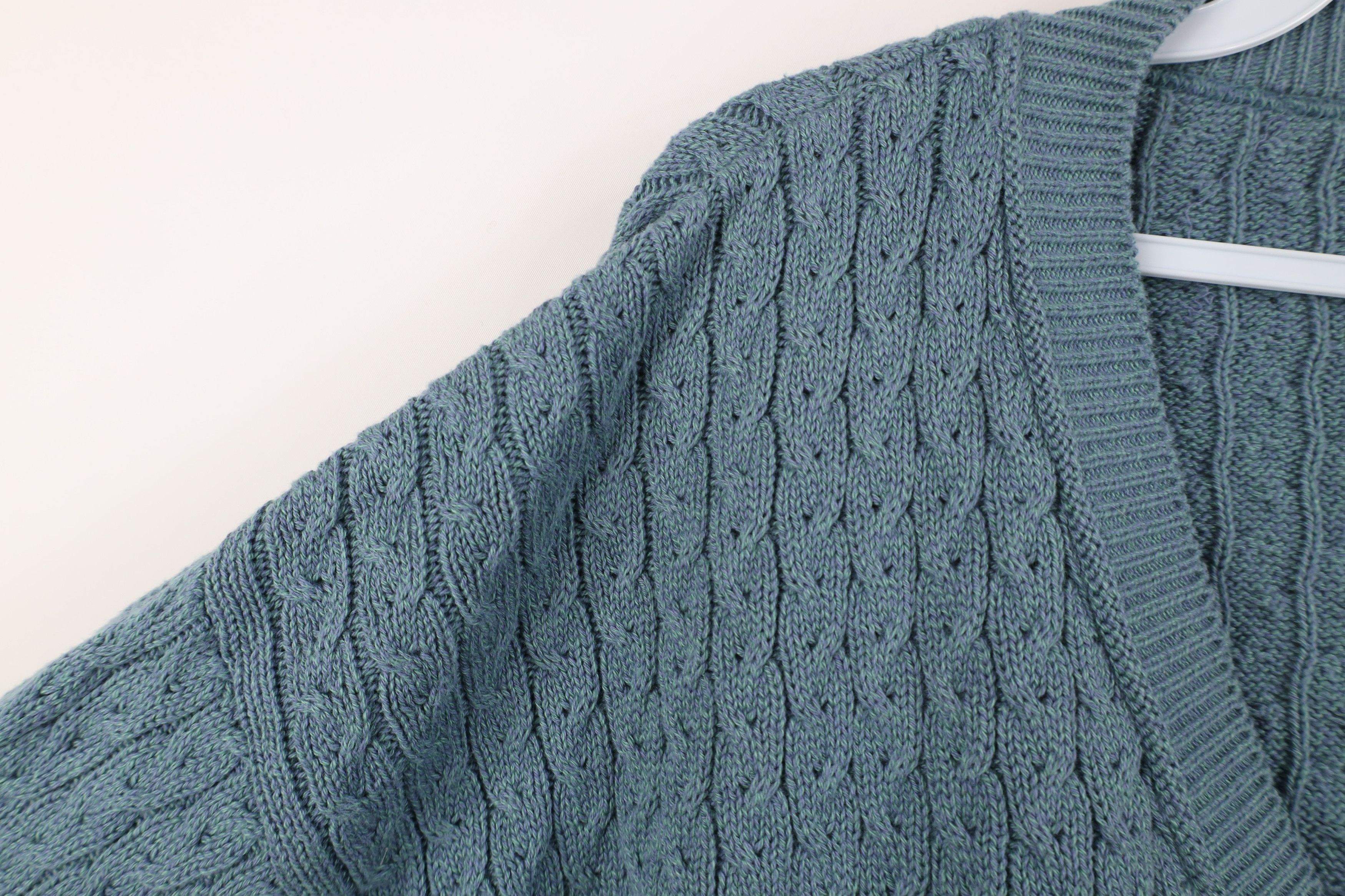 Vintage Vintage 90s Streetwear Cable Knit V-Neck Sweater Blue USA Size US XL / EU 56 / 4 - 6 Thumbnail