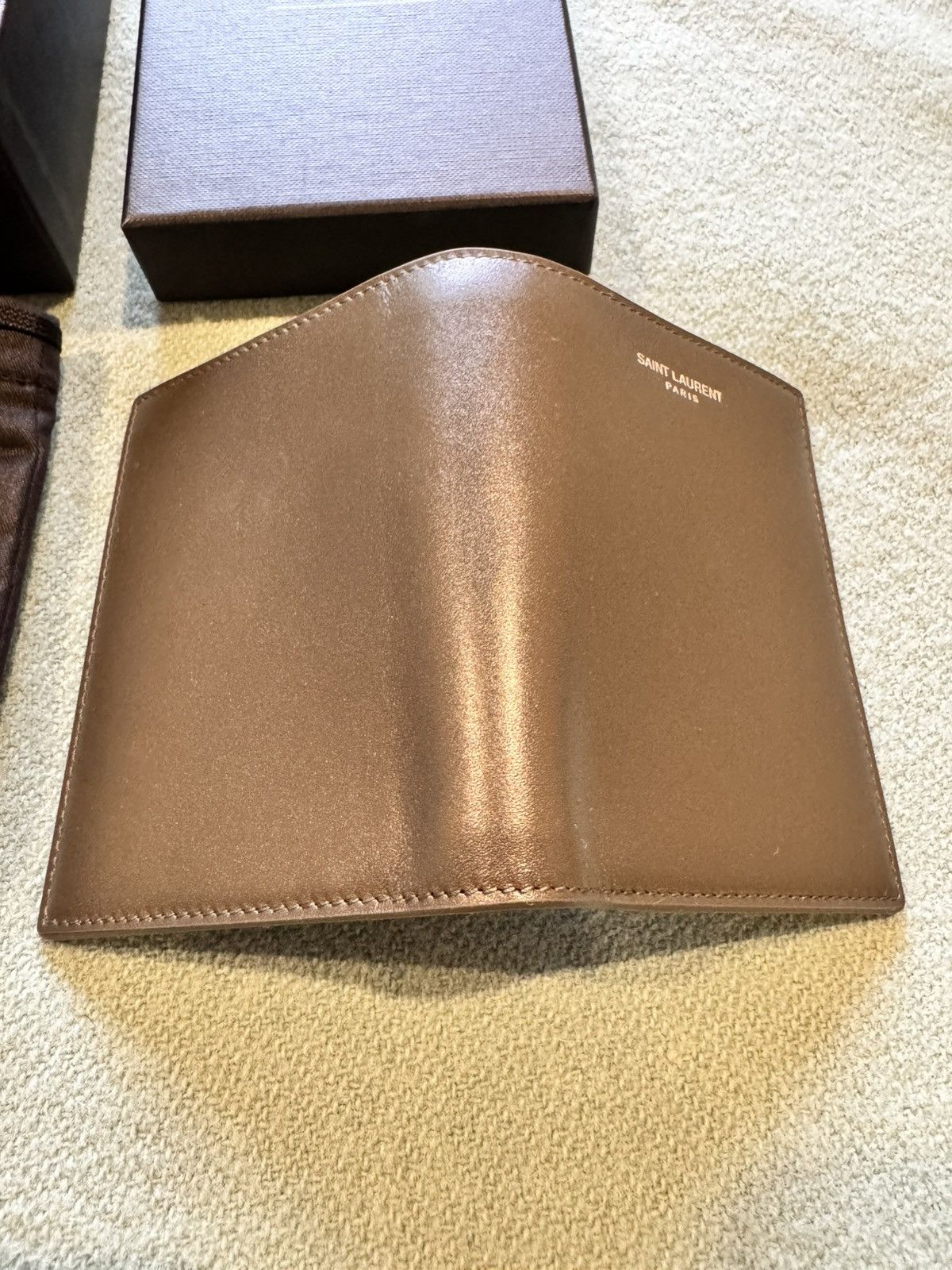 Yves Saint Laurent Saint Laurent Paris Credit Card Wallet in Smooth Leather Size ONE SIZE - 9 Thumbnail