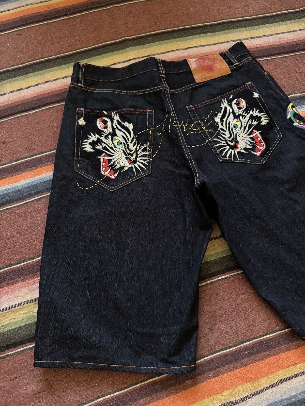 Ed Hardy × Vintage Y2K 2007 Ed Hardy Denim Panther Jorts Size US 40 / EU 56 - 4 Thumbnail