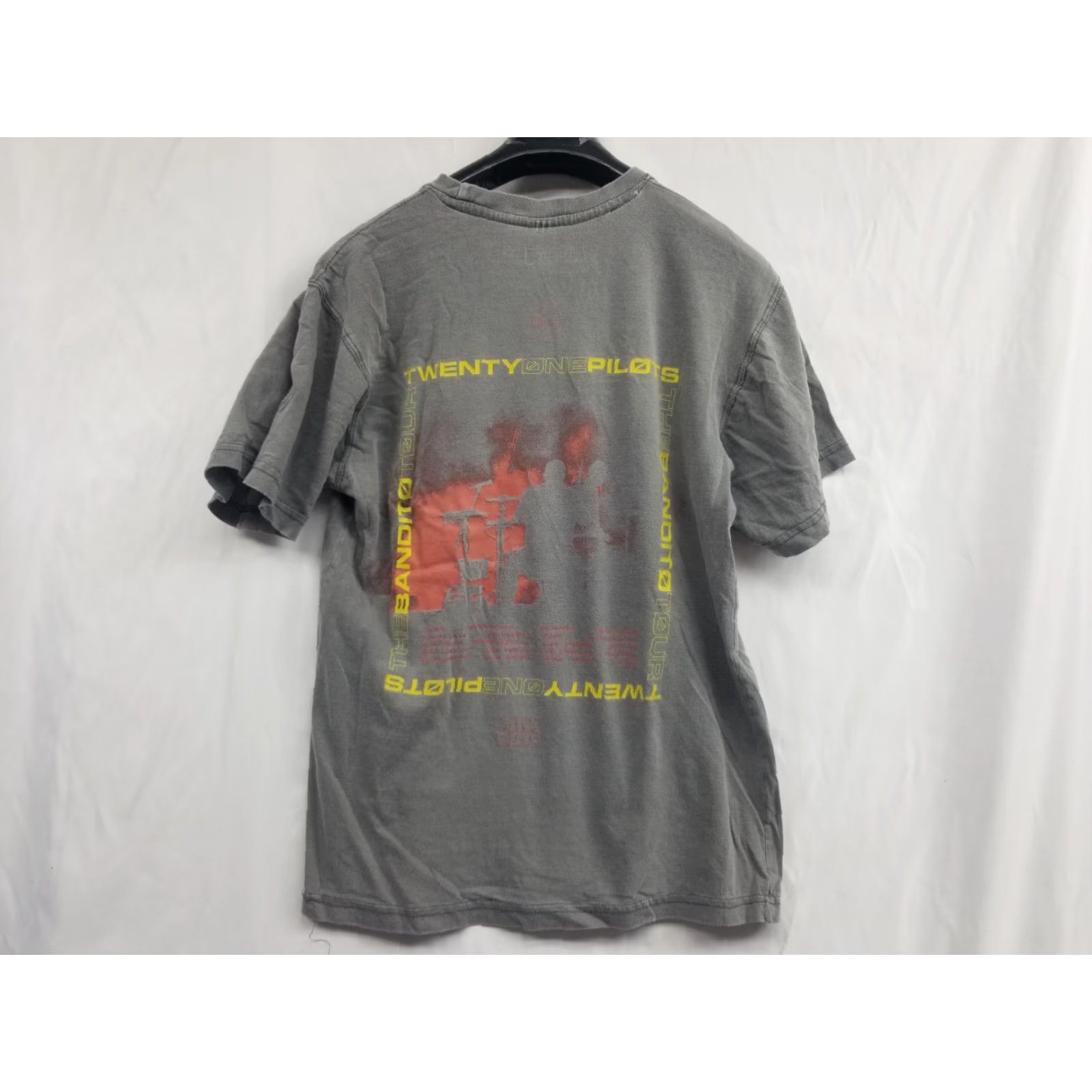 Vintage Twenty One 21 Pilots Shirt Short Sleeve The Bandito Tour 2019 Gray Size S Mens Crew Neck Cotton Logo Limited Edition Size US S / EU 44-46 / 1 - 2 Thumbnail