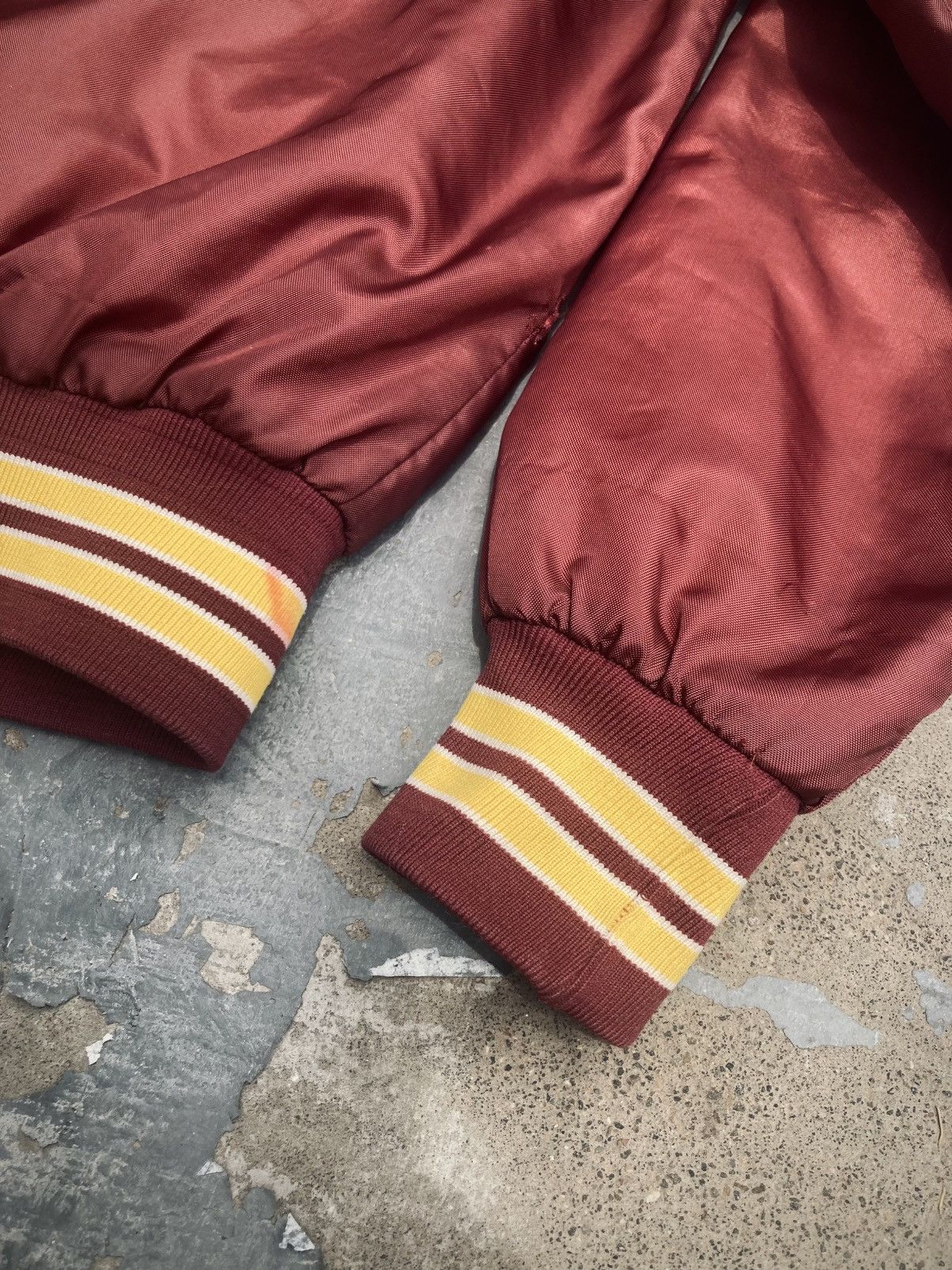 Other Vintage ‘87 West Wind Satin Bomber Jacket Size US S / EU 44-46 / 1 - 13 Thumbnail