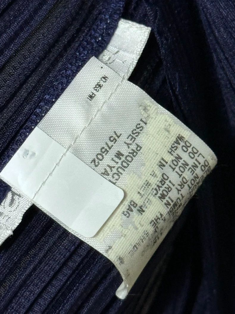Issey Miyake Issey Miyake size:3 Dark blue pleated cardigan Size S / US 4 / IT 40 - 5 Thumbnail