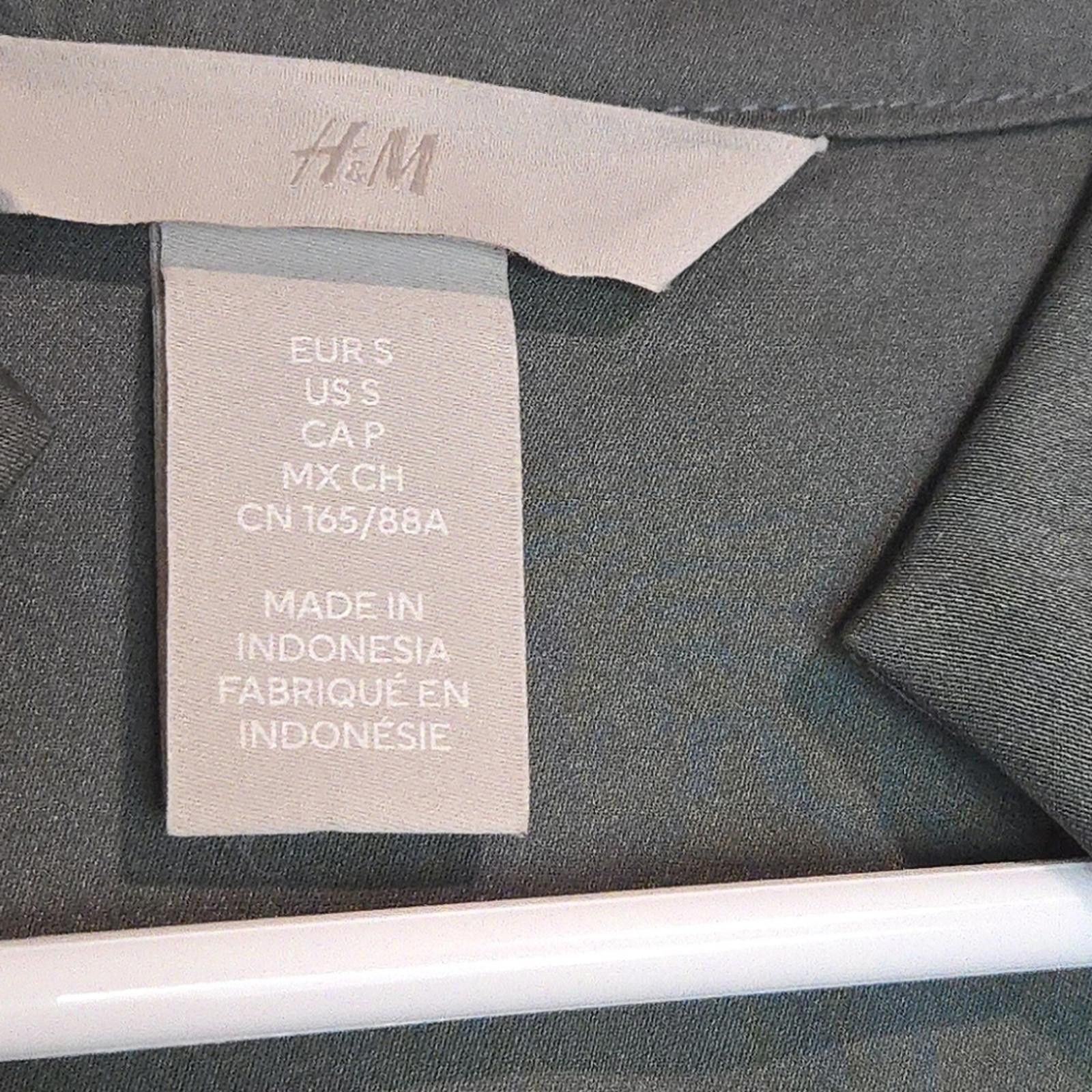 H&M H&M Dress Size S / US 4 / IT 40 - 6 Thumbnail