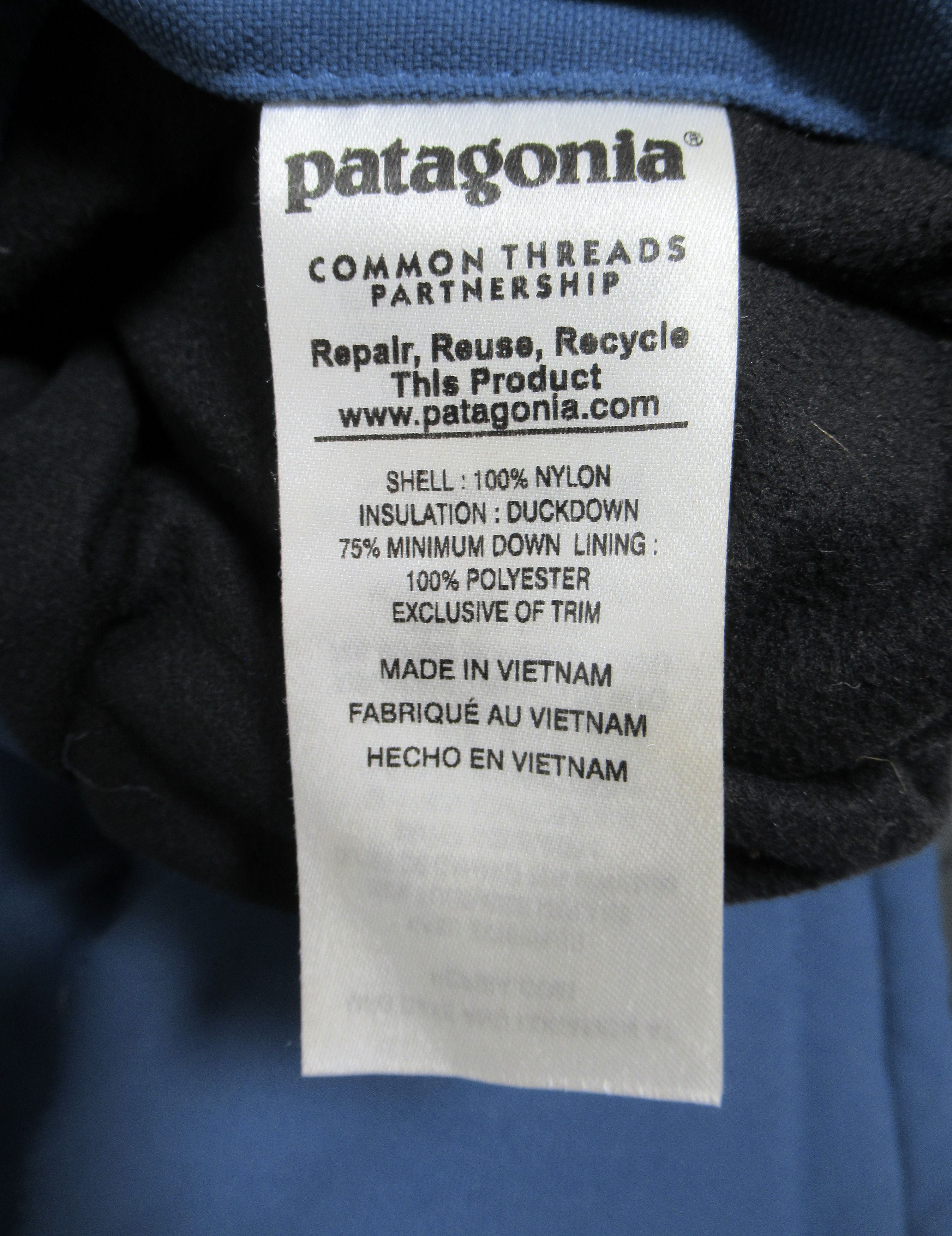 Patagonia Patagonia Reversible Bivy Down Vest Glass Blue 27587FA16 Size US S / EU 44-46 / 1 - 9 Thumbnail