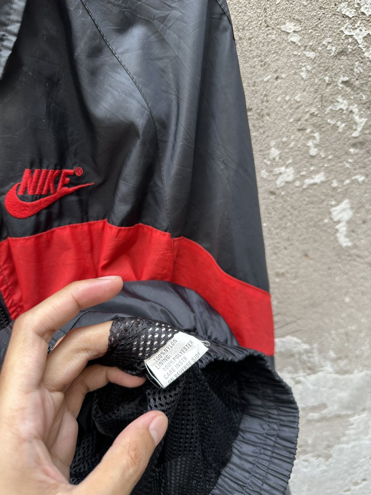 Nike Vintage 90's Nike Classic Swoosh Jacket Size US L / EU 52-54 / 3 - 7 Thumbnail