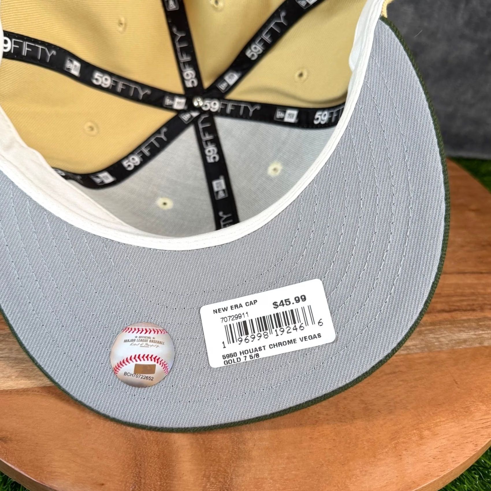 New Era New Era Houston Astros 59FIFTY Fitted Hat Mens 7 5/8 Gold Chrome Vegas Gold NWT Size ONE SIZE - 7 Thumbnail