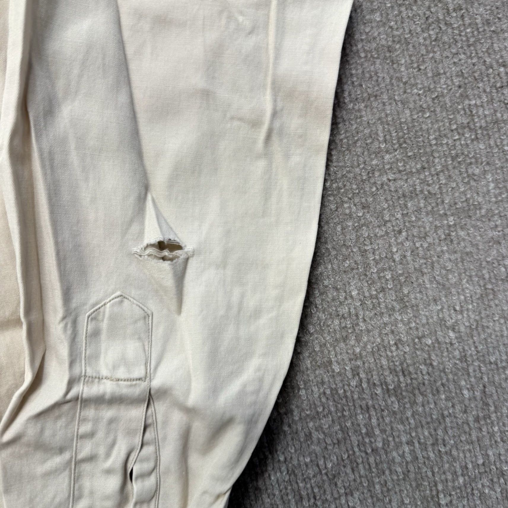 Vintage VINTAGE Reeves Work Shirt Men M Beige Cotton Sanforized 50s 40s Button-Front Long Sleeve Size US M / EU 48-50 / 2 - 3 Thumbnail