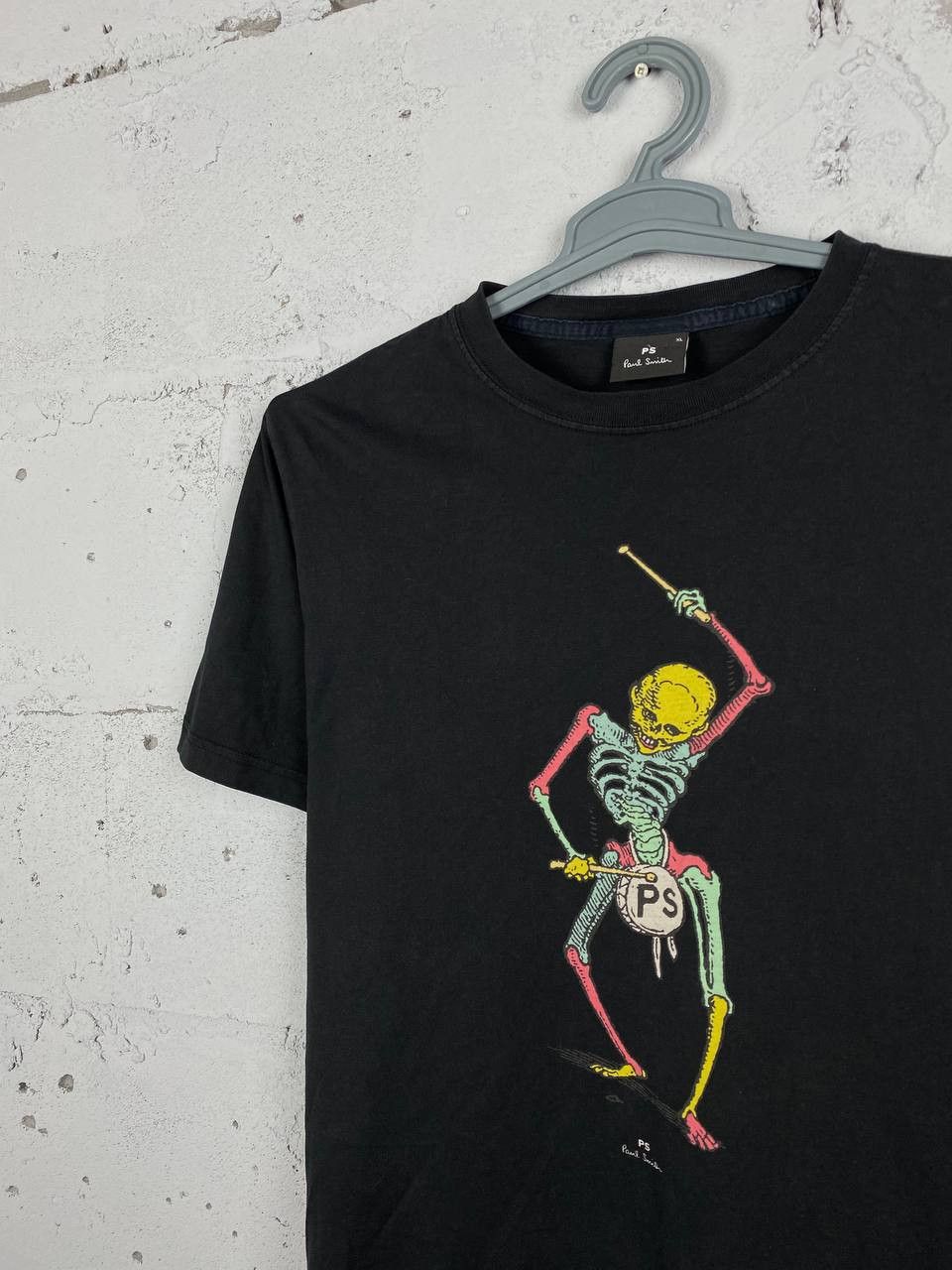 Paul Smith × Vintage Paul Smith Vintage T-Shirt Skeleton Scull Print Size US XL / EU 56 / 4 - 2 Thumbnail