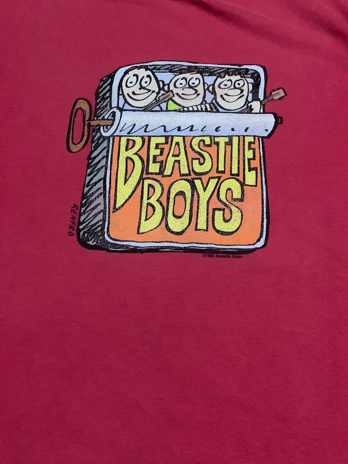Band Tees × Vintage Vintage 90s Beastie Boys Sardine Red Tee Size US M / EU 48-50 / 2 - 2 Thumbnail