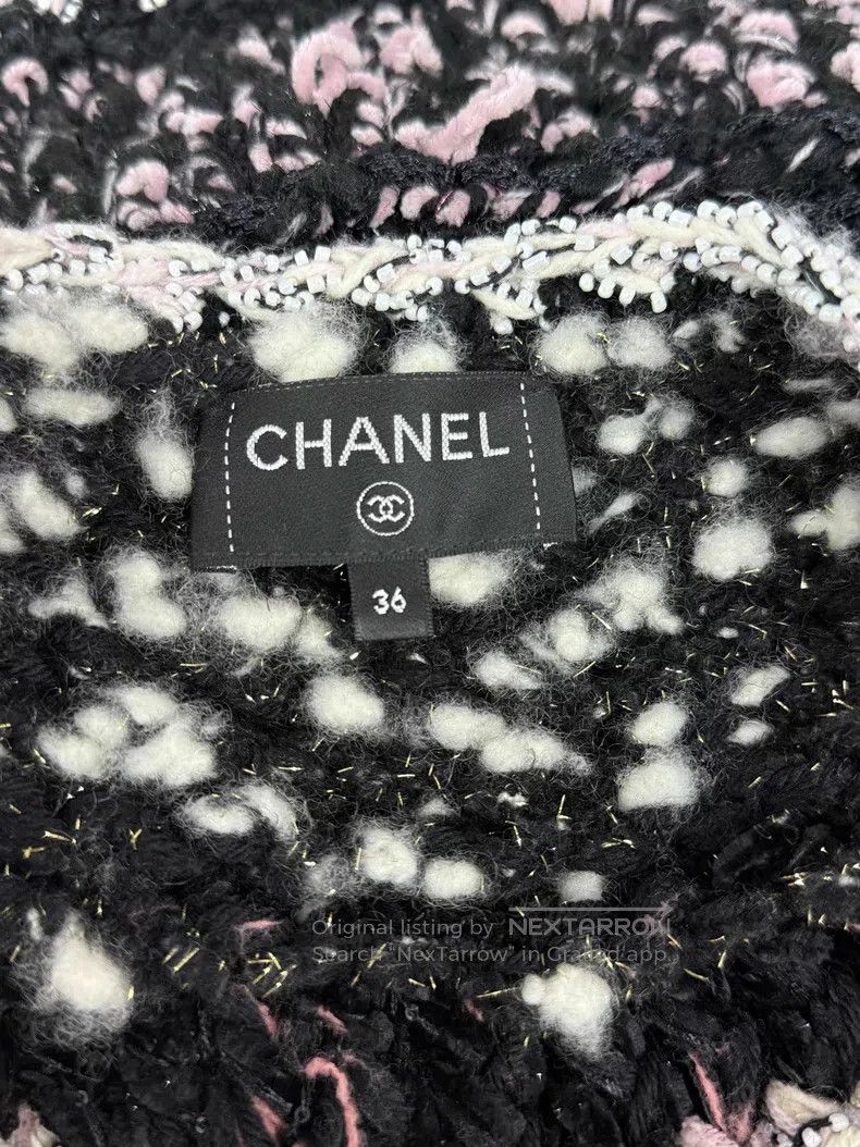 Chanel Chanel Velvet-like thick knitted top pearl vest Size XS / US 0-2 / IT 36-38 - 4 Thumbnail