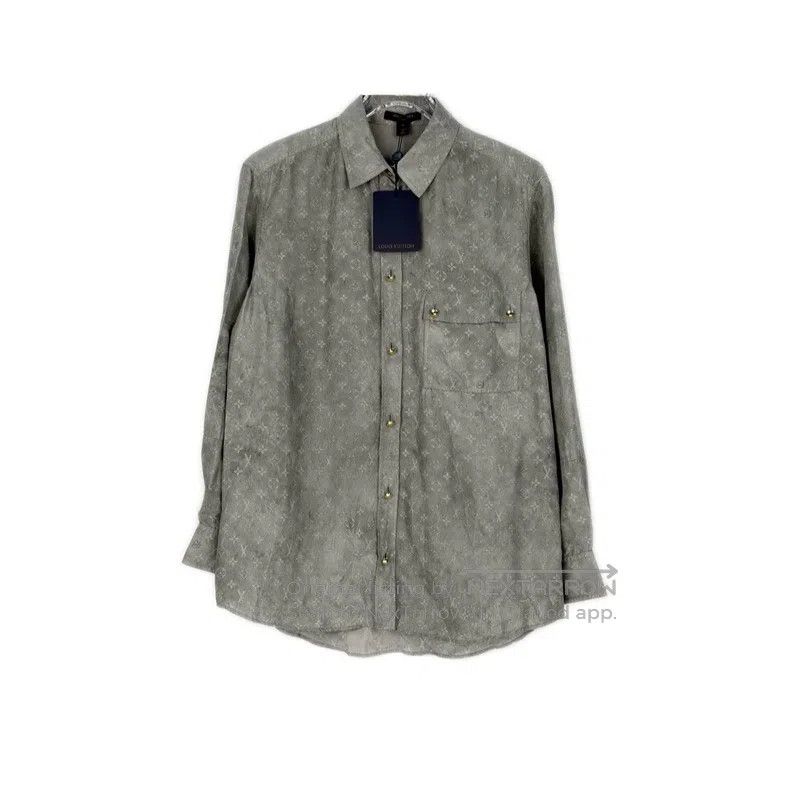 Louis Vuitton Louis Vuitton Cement grey old silk presbyopia full printed Size XS / US 0-2 / IT 36-38 - 1 Thumbnail