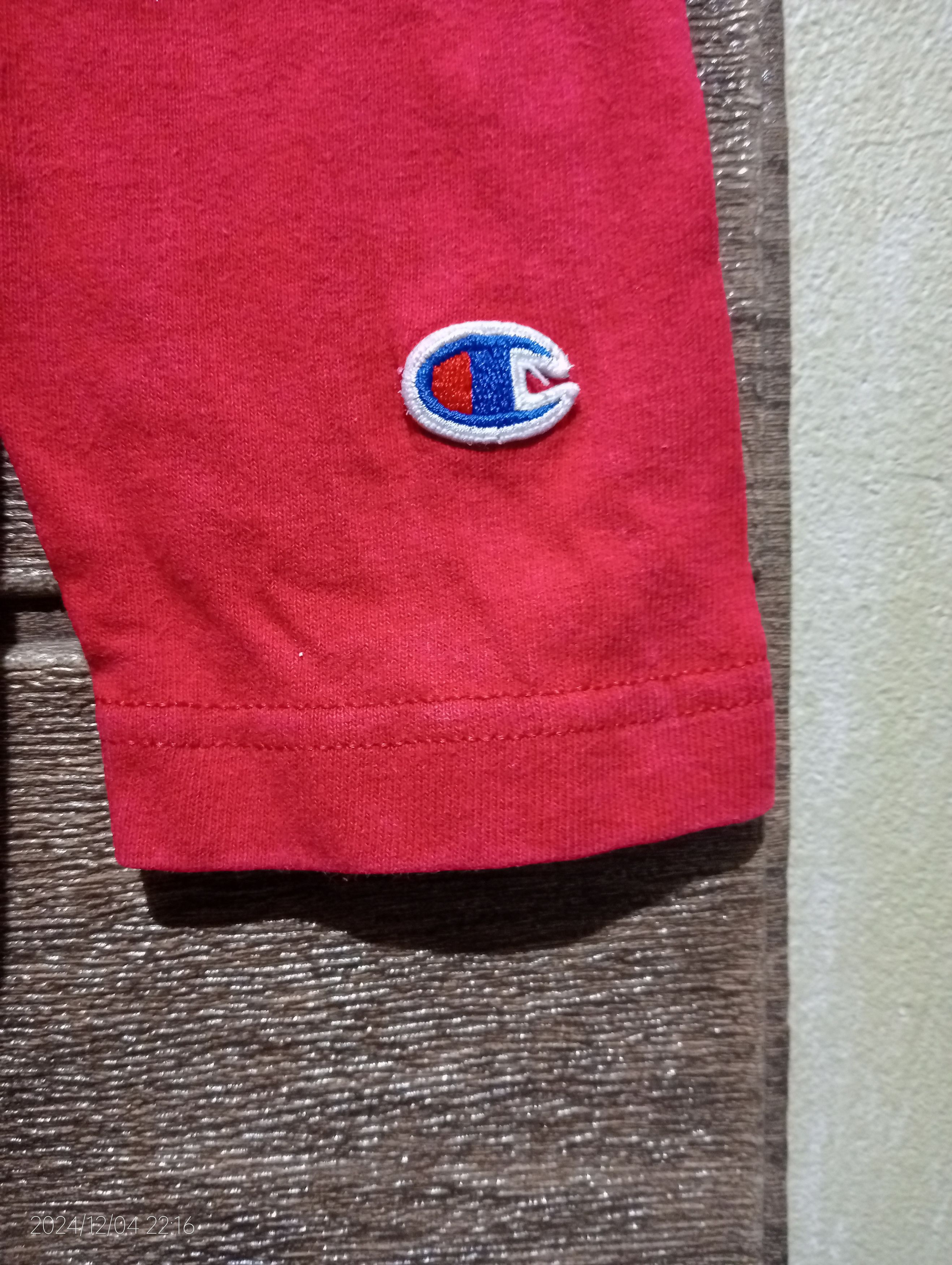 Champion VTG '90s Champion T1011 Made in USA Long Sleeve Plain Tshirt Size US M / EU 48-50 / 2 - 4 Thumbnail